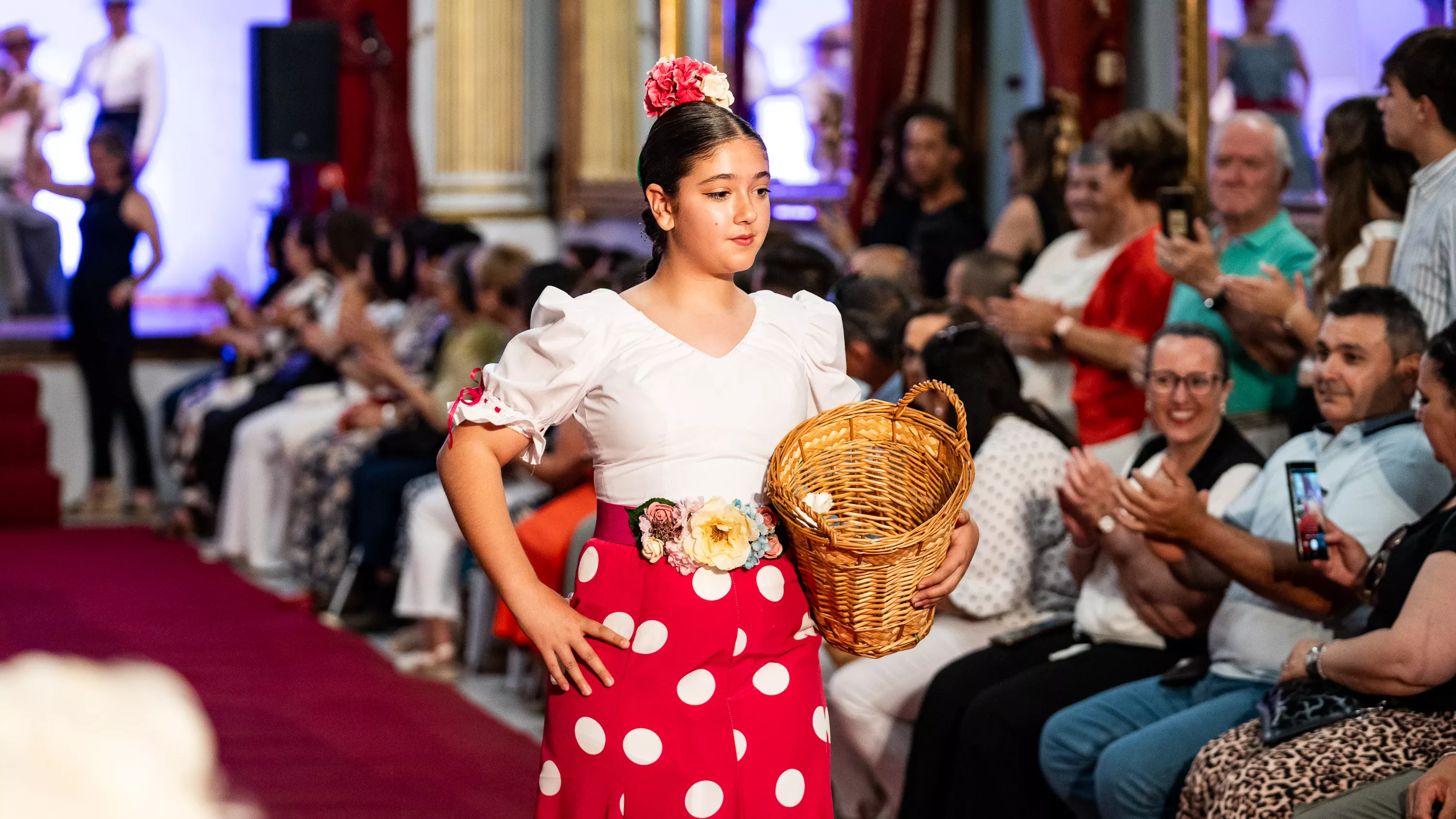Desfile de Moda Flamenca de Araceli Hidalgo Desfile de Moda Flamenca de Araceli Hidalgo