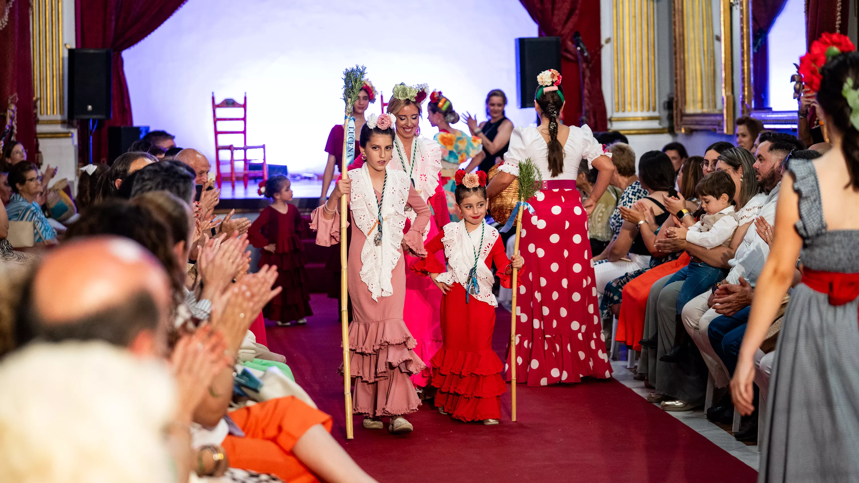 Desfile de Moda Flamenca de Araceli Hidalgo Desfile de Moda Flamenca de Araceli Hidalgo