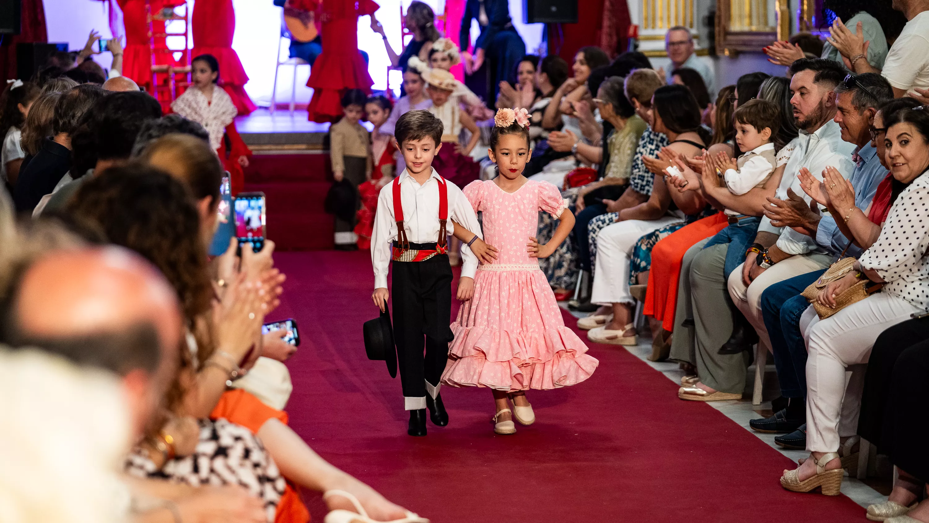 Desfile de Moda Flamenca de Araceli Hidalgo Desfile de Moda Flamenca de Araceli Hidalgo