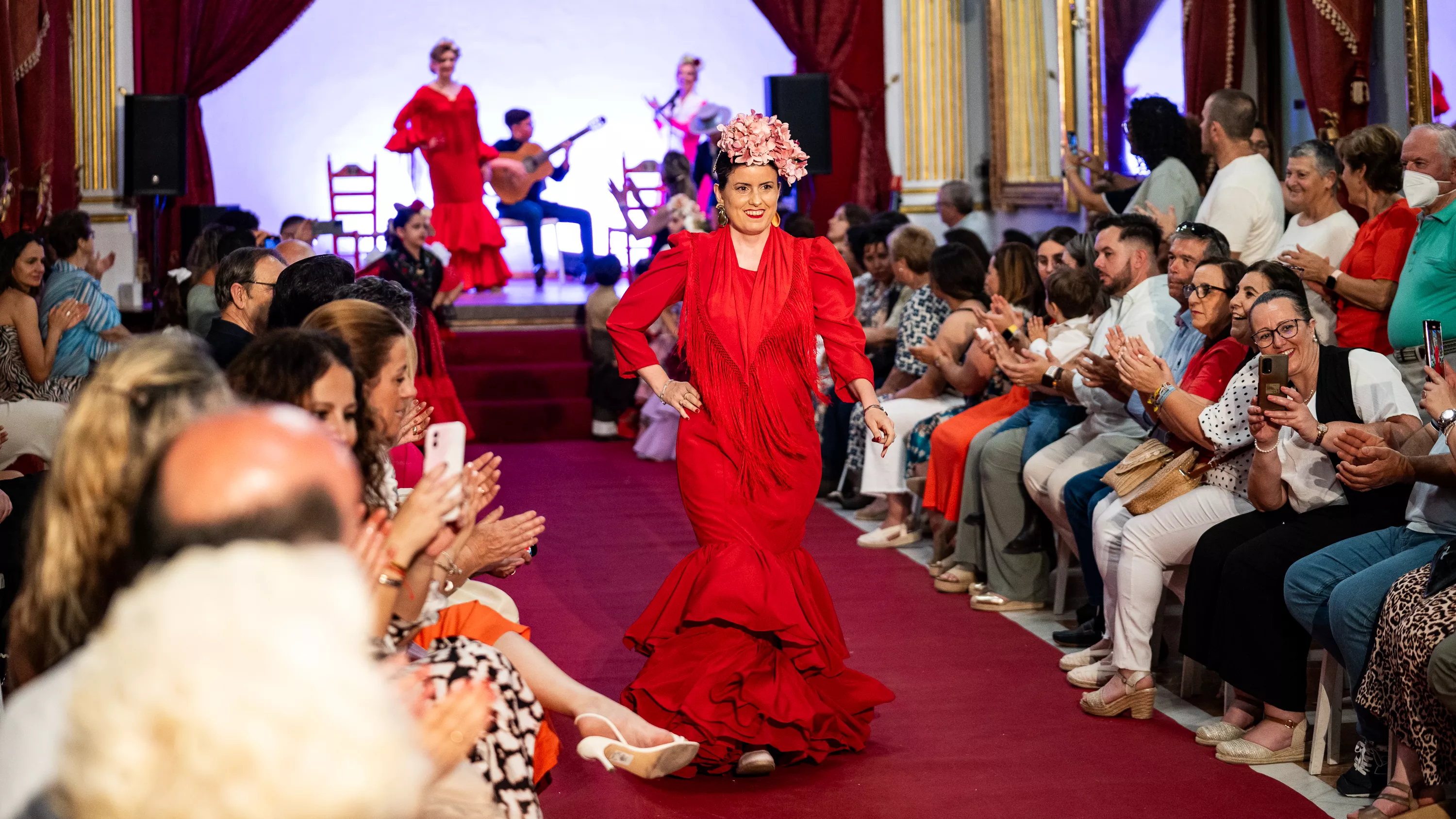 Desfile de Moda Flamenca de Araceli Hidalgo Desfile de Moda Flamenca de Araceli Hidalgo