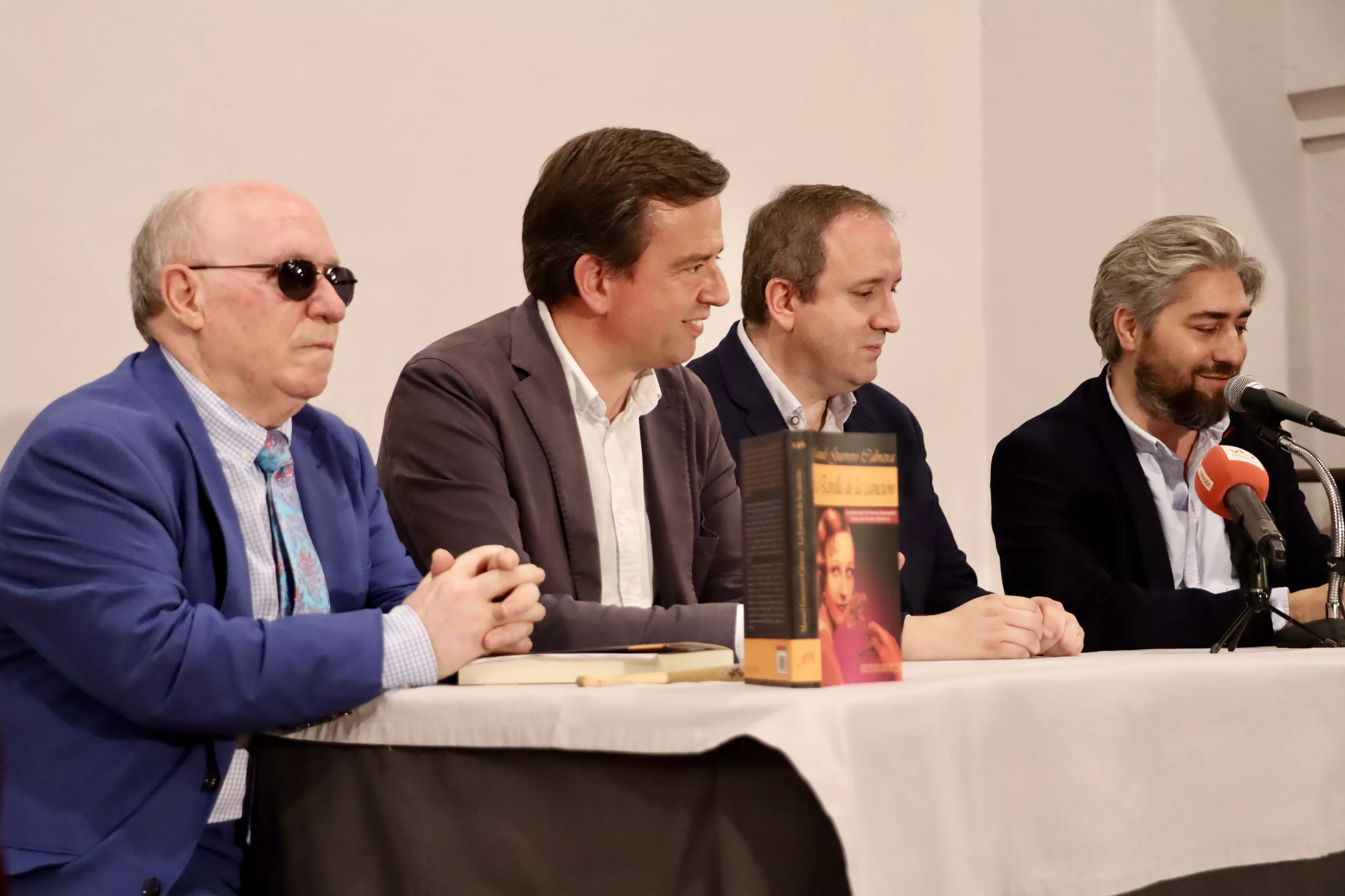 Presentación de la novela de Manuel Guerrero "La Estrella de la canción"