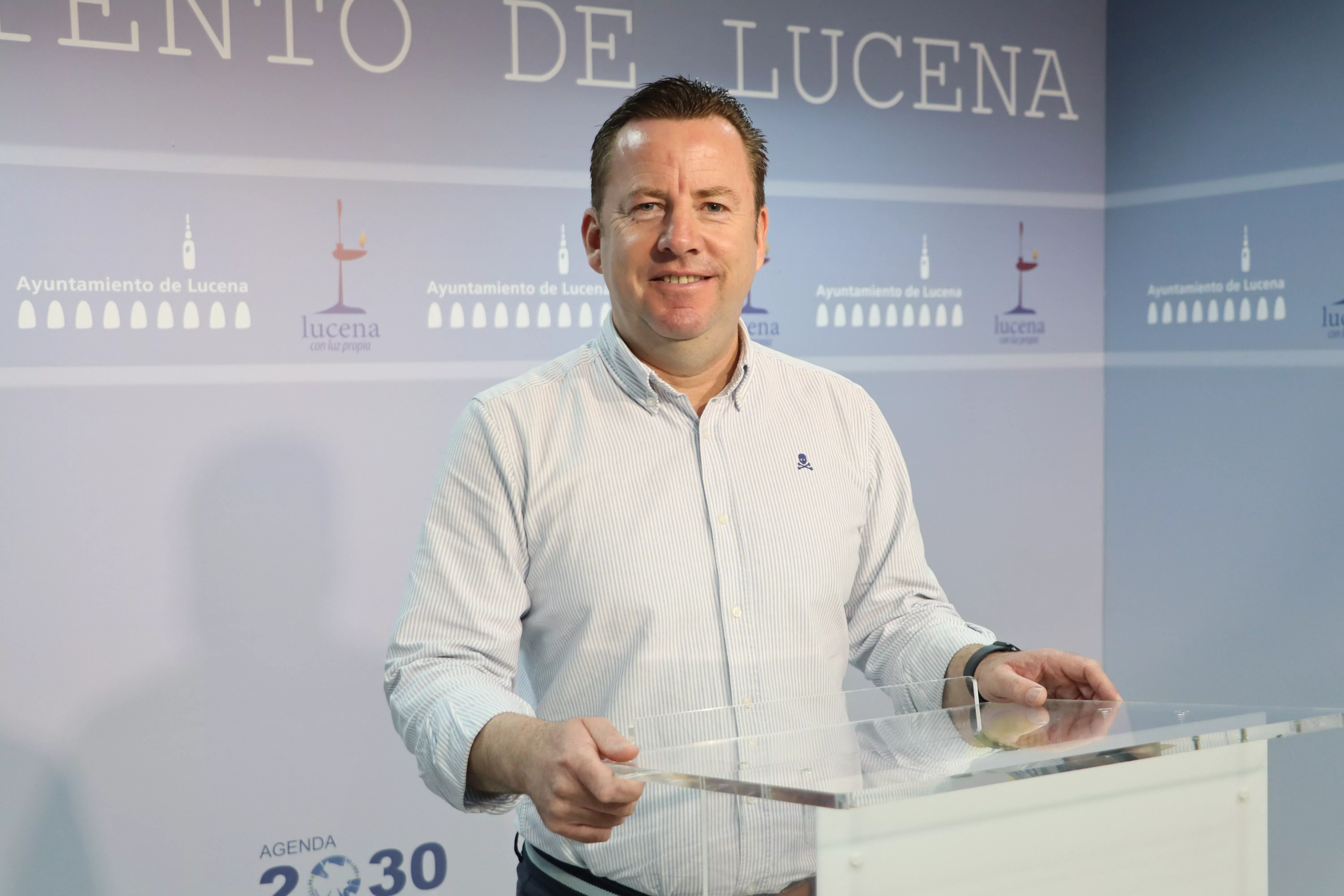 Francis Aguilar durante una rueda de prensa