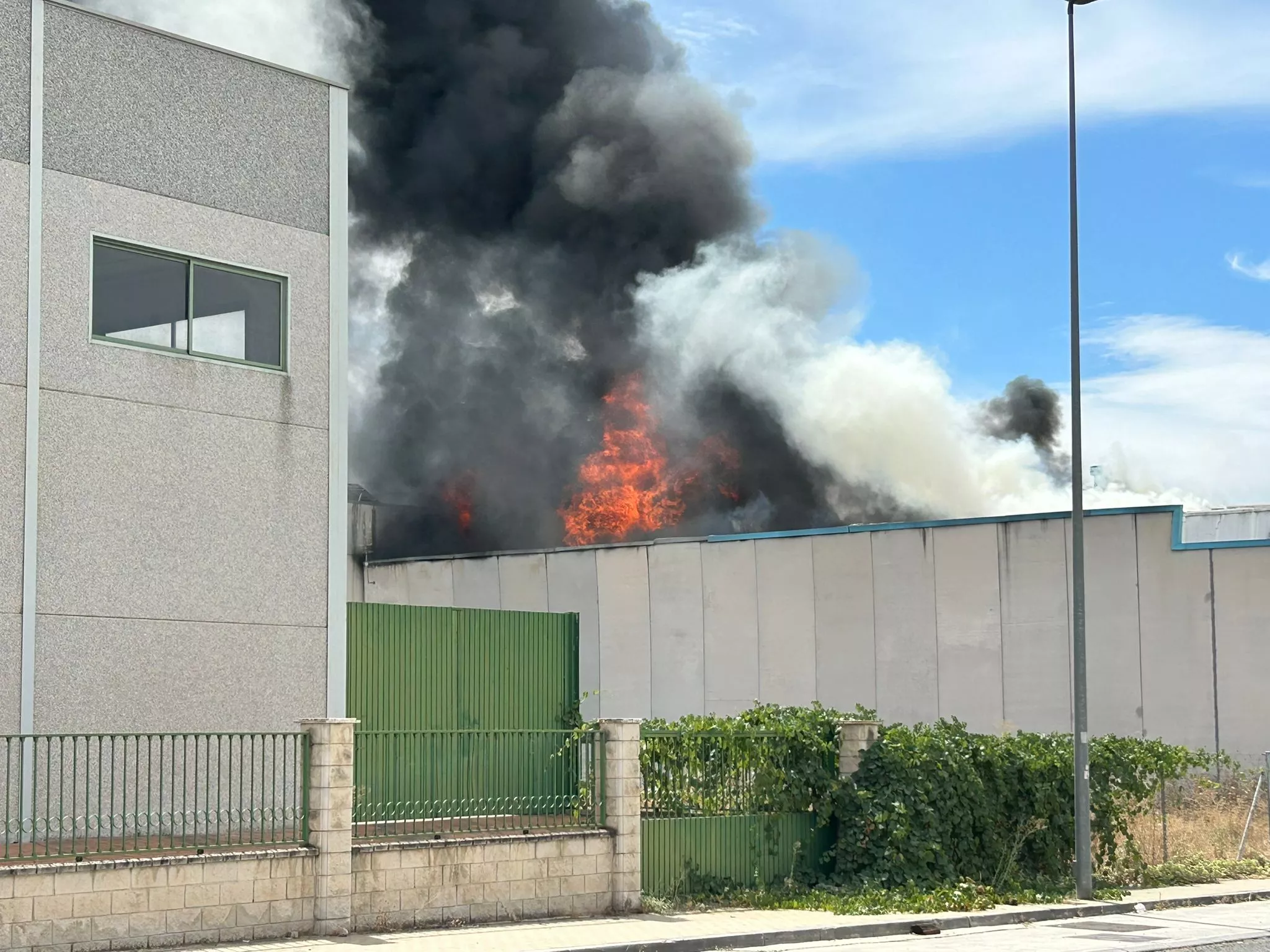 INCENDIO JURACOR