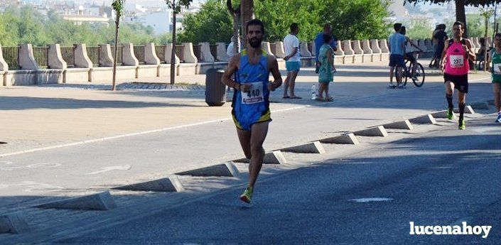 El atleta local Diego de la Fuente vence en la Carrera Puente Romano de Córdoba 