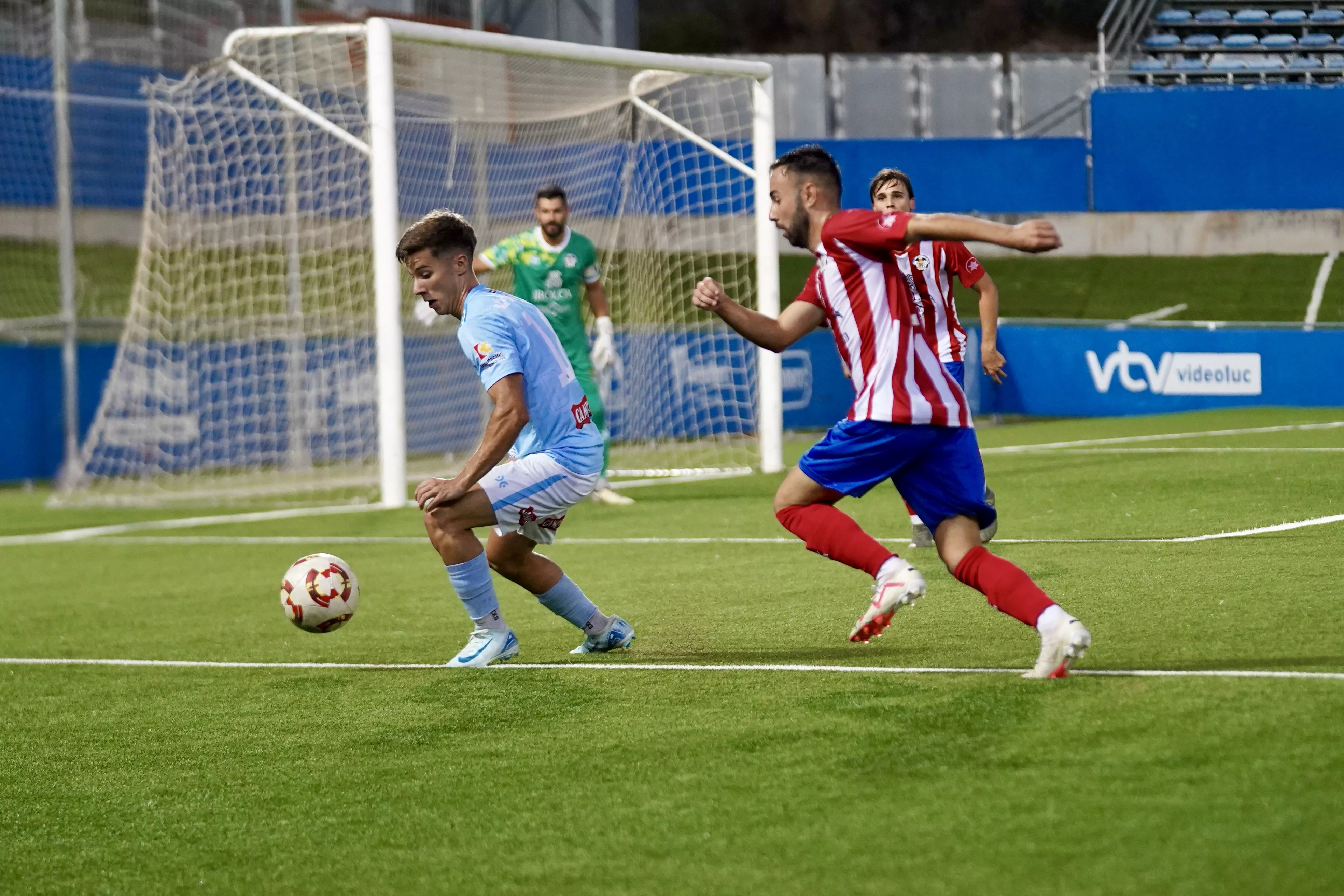 Ciudad de Lucena - Atlético Porcuna. Foto de Antonio Dávila Ciudad de Lucena - Atlético Porcuna. Foto de Antonio Dávila