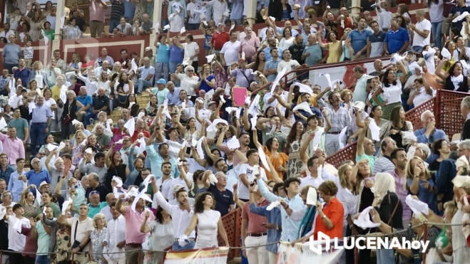 El público llenó las gradas del Coso de los Donceles El público llenó las gradas del Coso de los Donceles