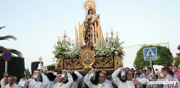  Los cultos a la Virgen del Carmen terminan con la procesión, la misa en La Barrera y el besamanos 