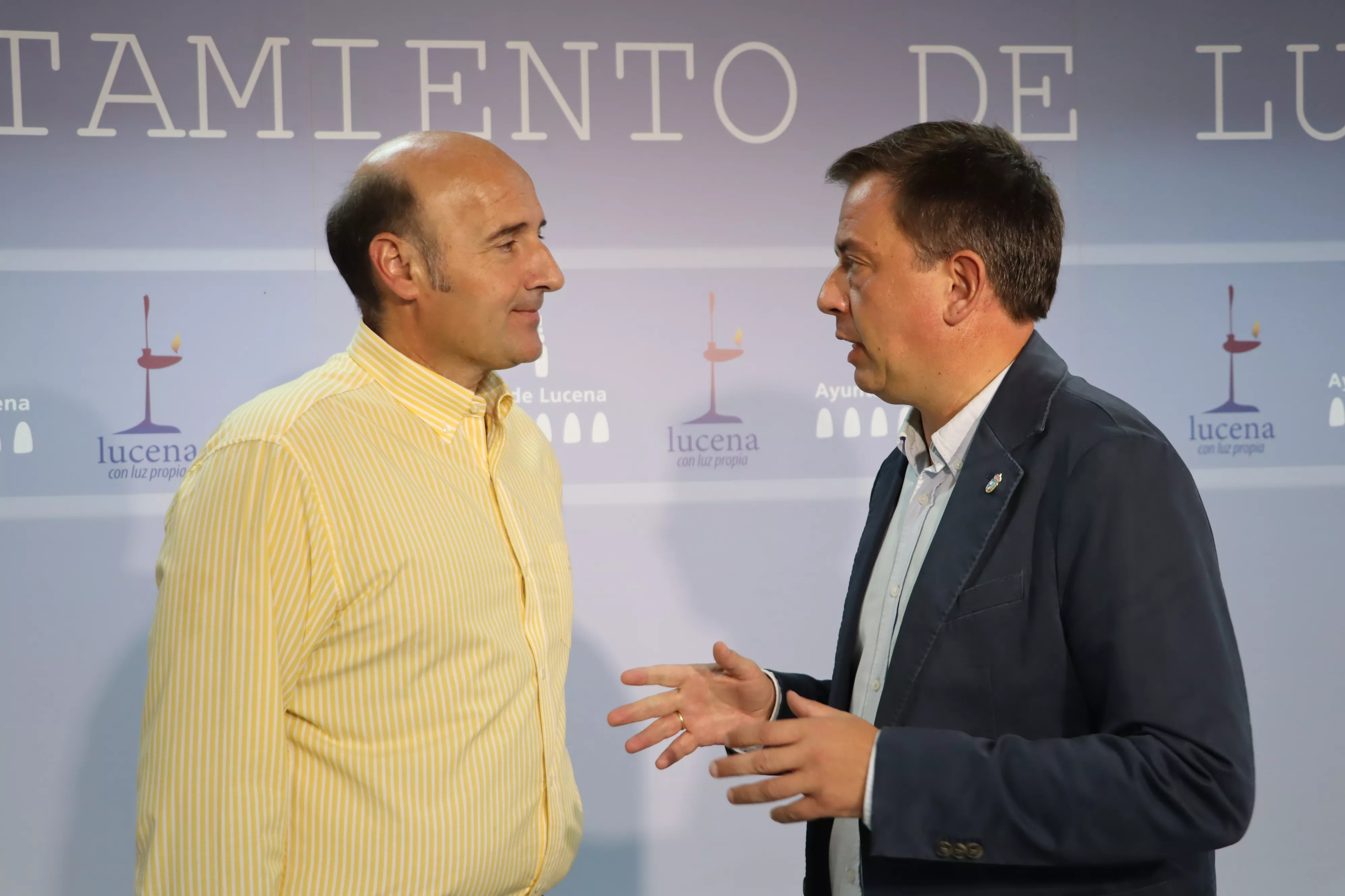 Javier Ruiz (Atransur) y el alcalde de Lucena, Aurelio Fernández, esta mañana en rueda de prensa Javier Ruiz (Atransur) y el alcalde de Lucena, Aurelio Fernández, esta mañana en rueda de prensa