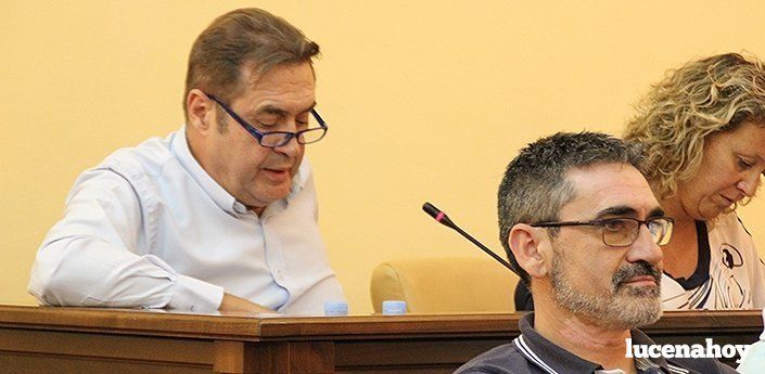  Vicente Dalda durante su intervención en el último pleno sobre las comisiones informativas previas a la sesión. Archivo LucenaHoy 