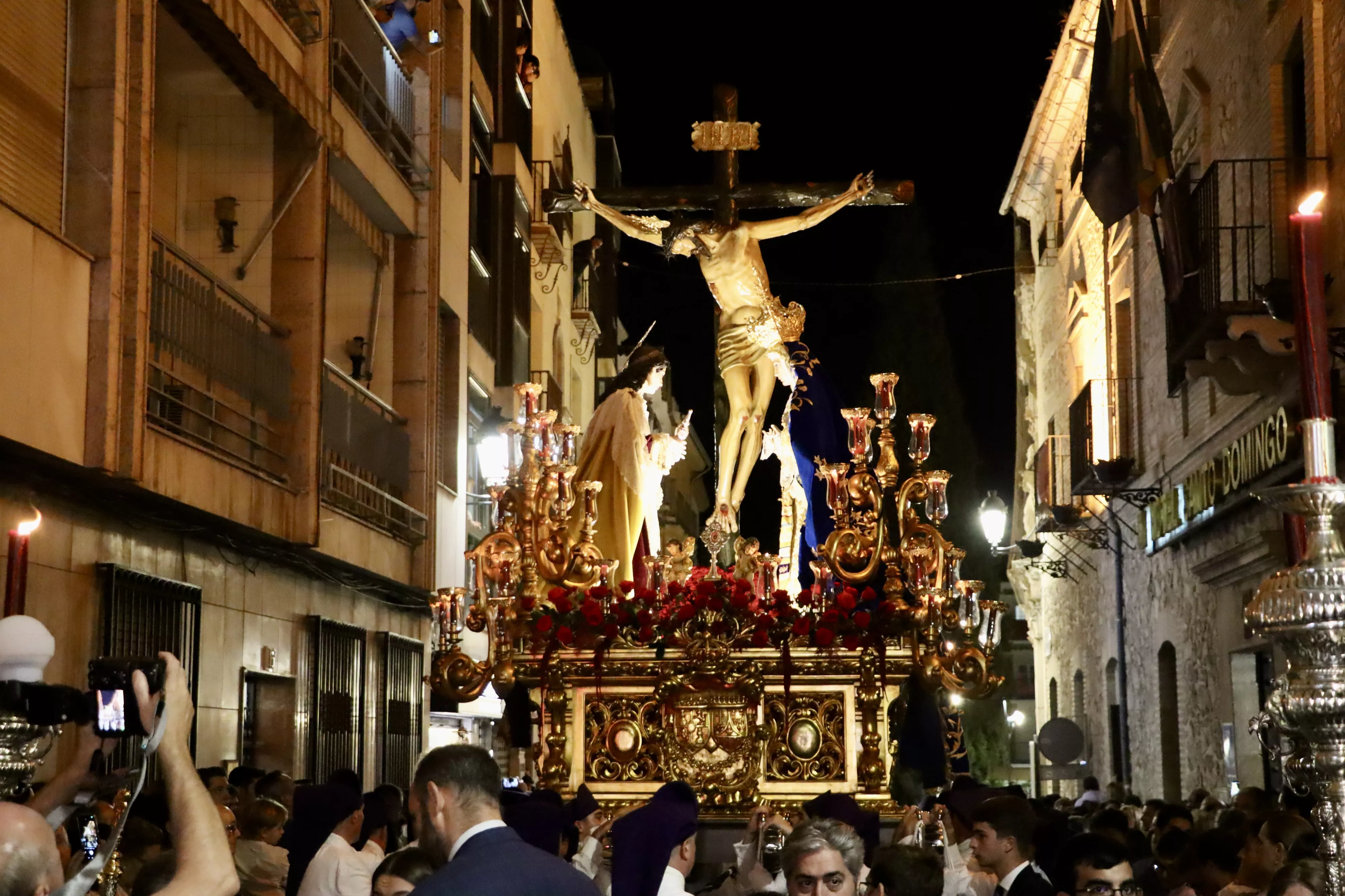 Procesión Extraordinaria del Stmo. Cristo de la Sangre Procesión Extraordinaria del Stmo. Cristo de la Sangre