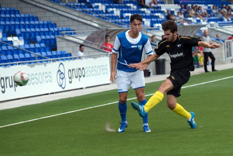Galería de fotos Lucena CF 0 Écija Balompié 2 Galería de fotos Lucena CF 0 Écija Balompié 2