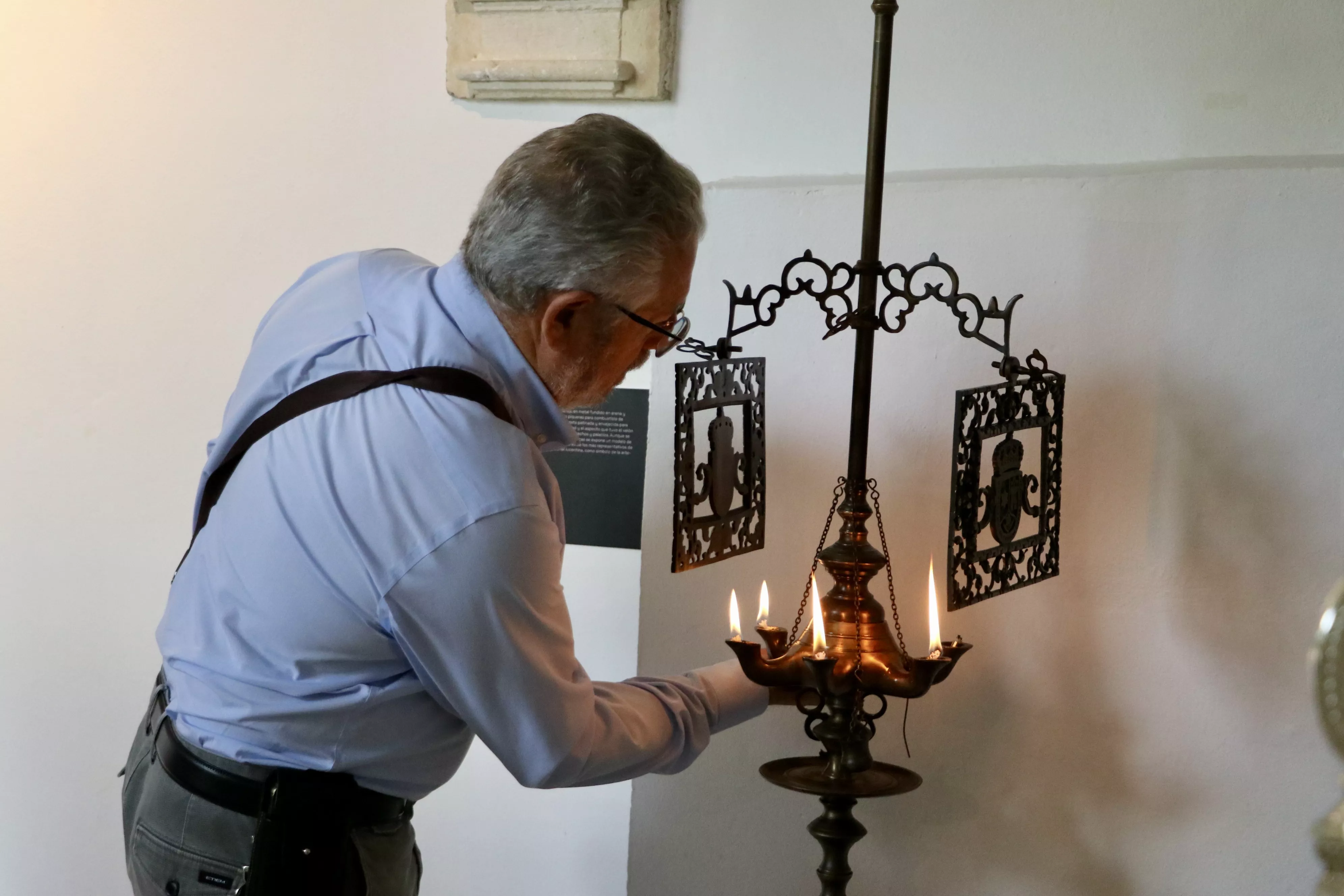 Exposición "Todo lo que brilla" en Lucena Exposición "Todo lo que brilla" en Lucena