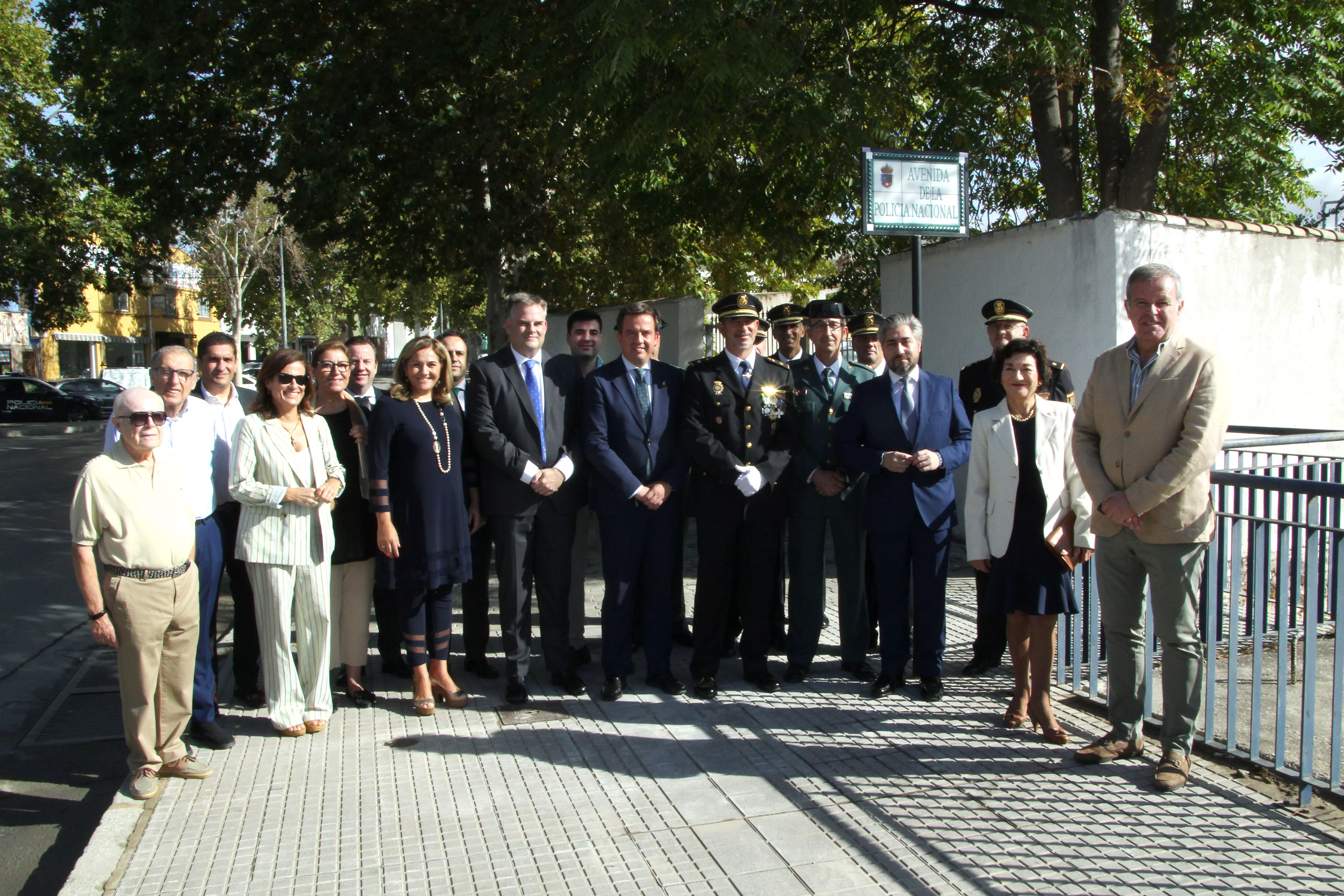 Acto de nominación de la Avenida de la Policía Nacional Acto de nominación de la Avenida de la Policía Nacional