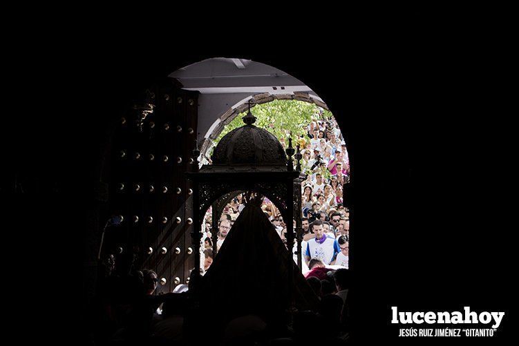 Los egabrenses se vuelcan con la Virgen de la Sierra en la 'Bajá'. Fotos de Jesús Ruiz 'Gitanito'