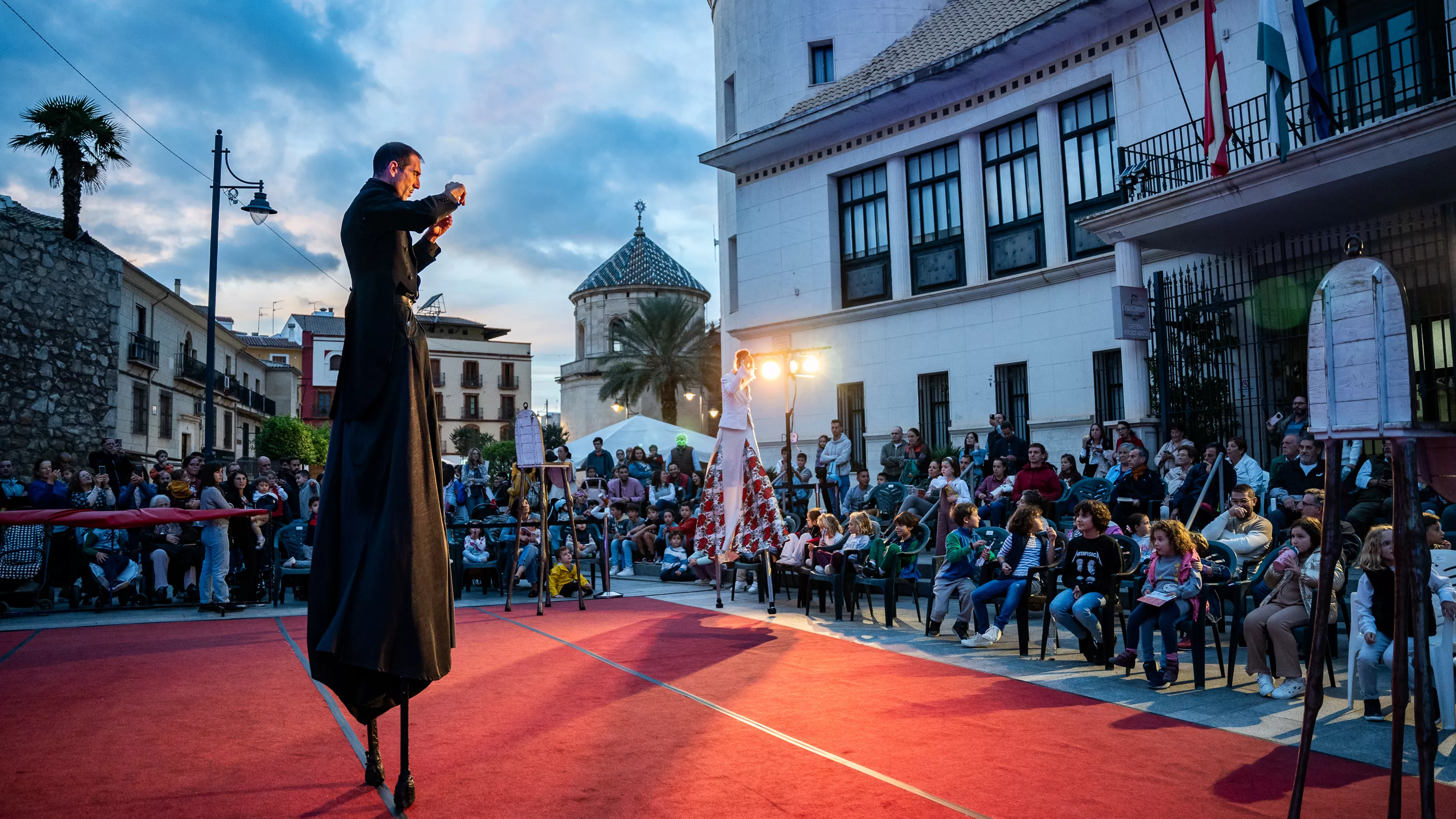 Semana del Teatro de Lucena "Love, love, love" Semana del Teatro de Lucena "Love, love, love"