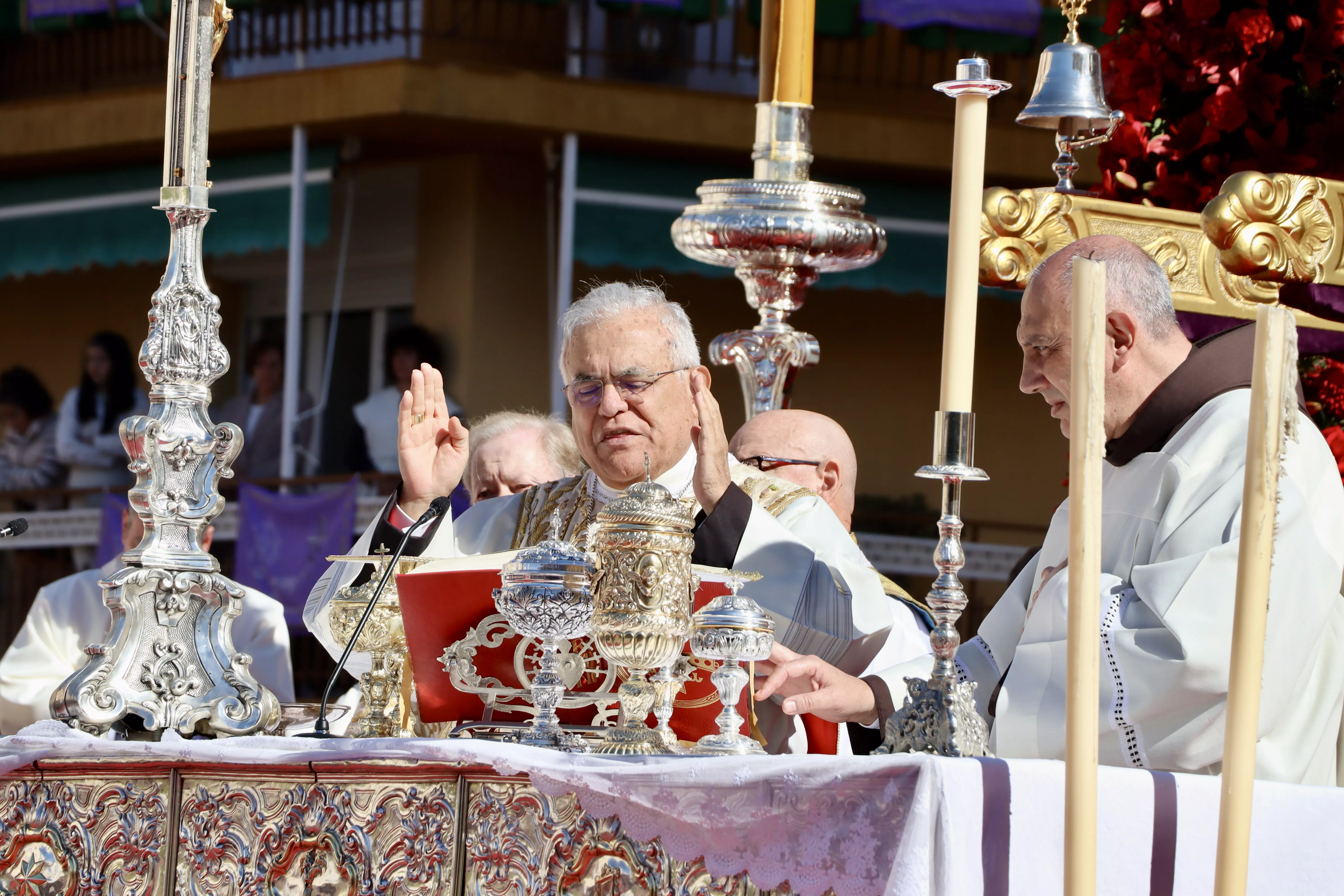 Misa Estacional 425 aniversario Archicofradía de Ntro. Padre Jesús Nazareno Misa Estacional 425 aniversario Archicofradía de Ntro. Padre Jesús Nazareno