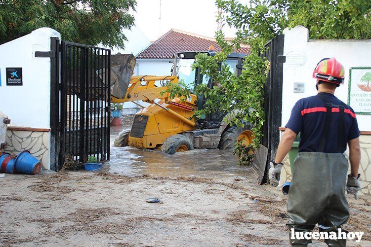 Galería de fotos: Una tormenta provoca el desalojo de la residencia de El Sauce