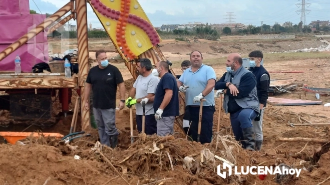 Algunos de los feriantes lucentinos en Paiporta Algunos de los feriantes lucentinos en Paiporta