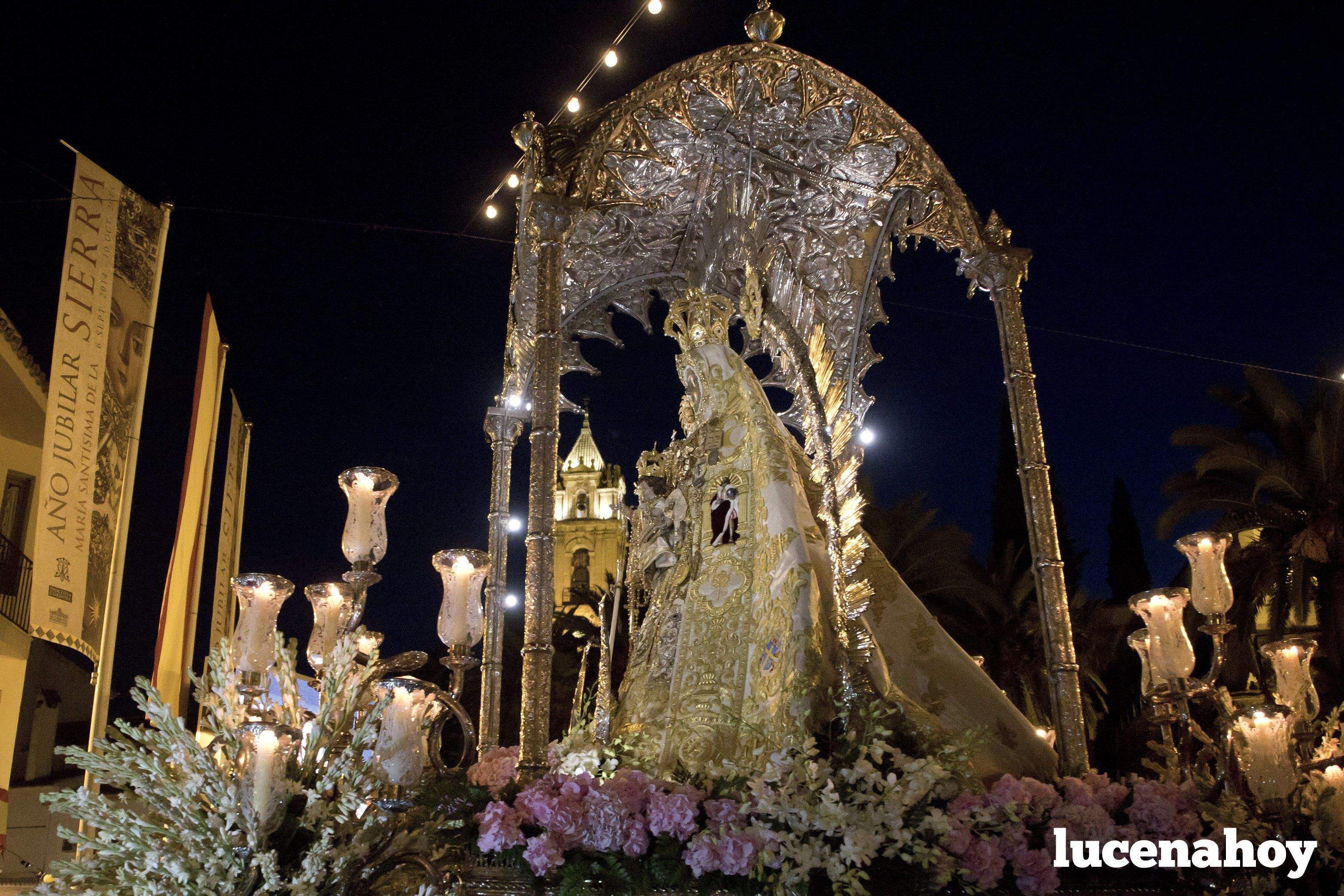 Galería de fotos: La Virgen de la Sierra, devoción por las calles de Cabra, por Jesús Jiménez 'Gitanito'