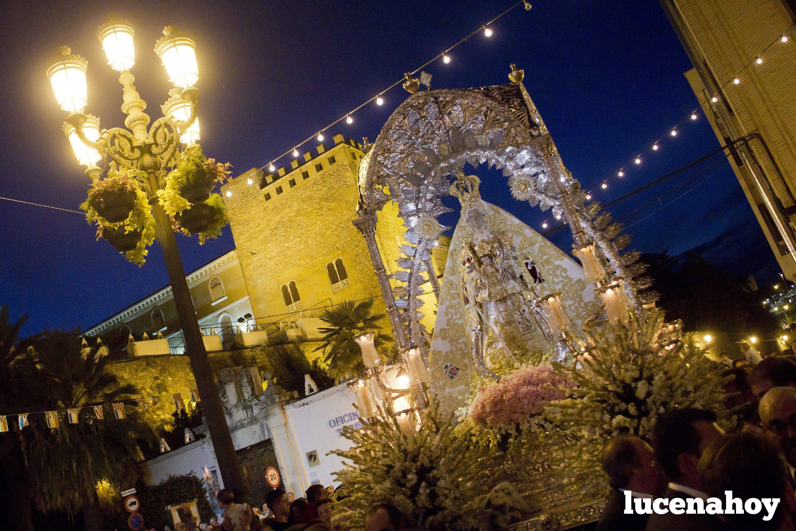 Galería de fotos: La Virgen de la Sierra, devoción por las calles de Cabra, por Jesús Jiménez 'Gitanito'