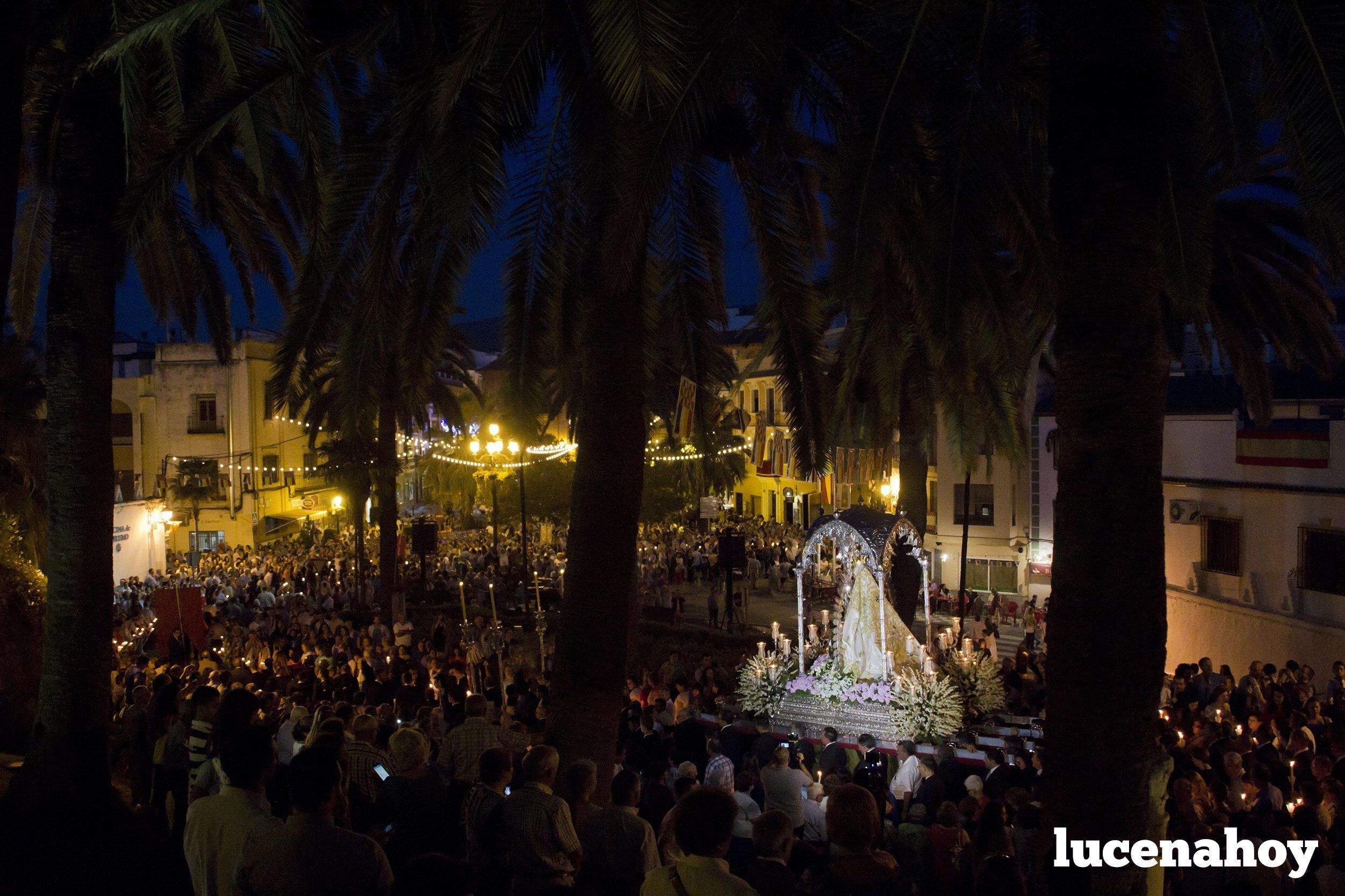 Galería de fotos: La Virgen de la Sierra, devoción por las calles de Cabra, por Jesús Jiménez 'Gitanito' Galería de fotos: La Virgen de la Sierra, devoción por las calles de Cabra, por Jesús Jiménez 'Gitanito'