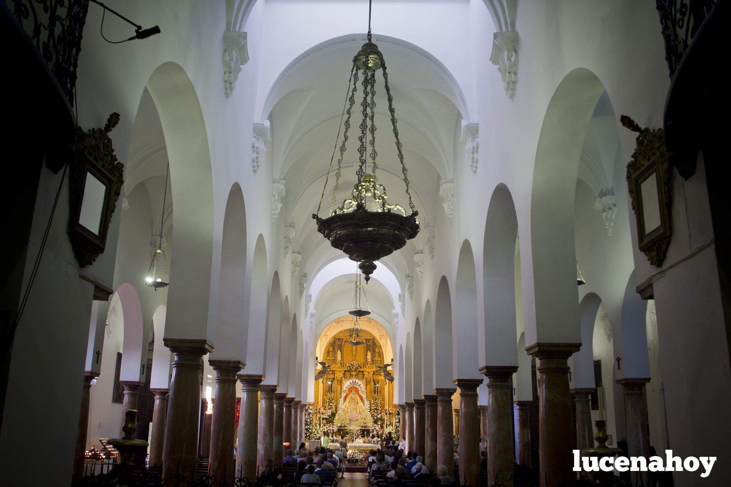 Galería de fotos: La Virgen de la Sierra, devoción por las calles de Cabra, por Jesús Jiménez 'Gitanito'