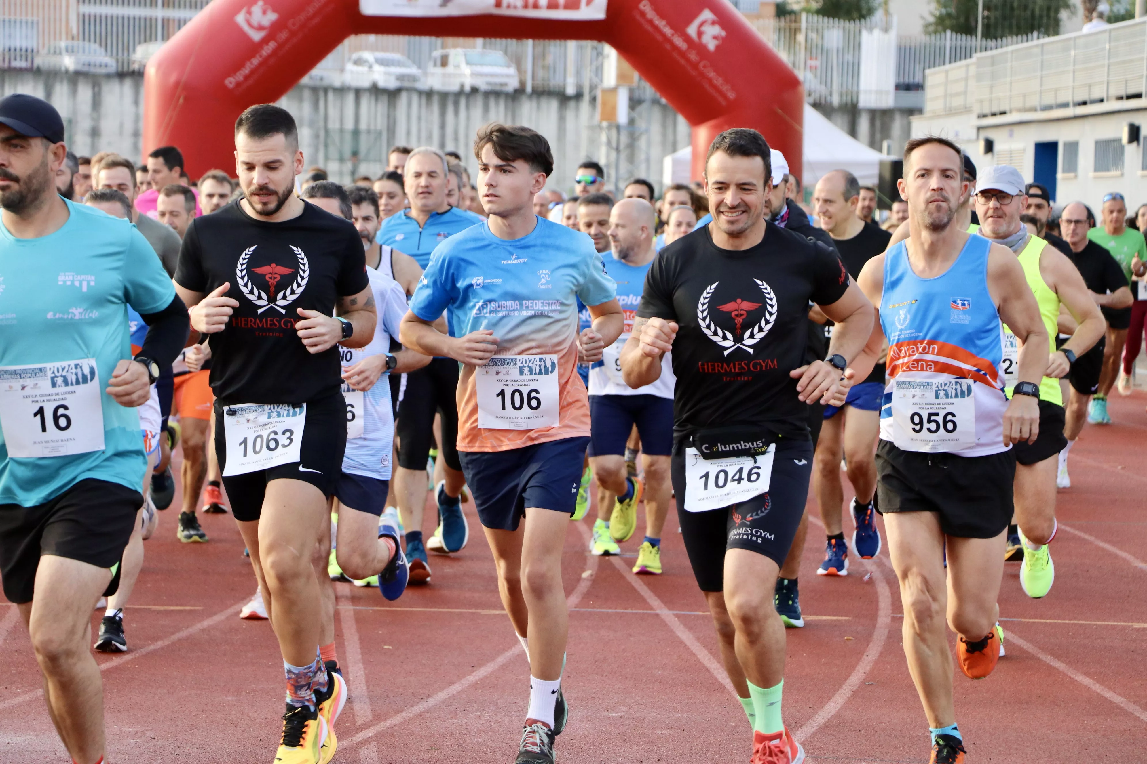 Carrera popular 2024 Recorrido urbano. FOTO: JMG Carrera popular 2024 Recorrido urbano. FOTO: JMG