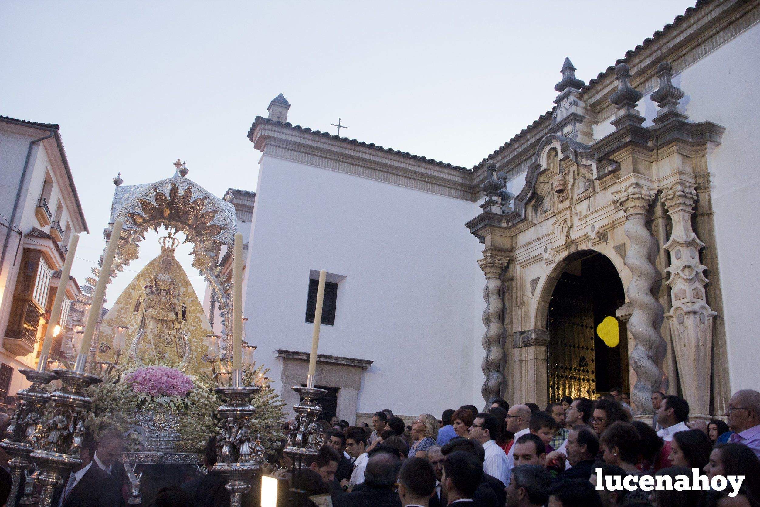 Galería de fotos: La Virgen de la Sierra, devoción por las calles de Cabra, por Jesús Jiménez 'Gitanito'