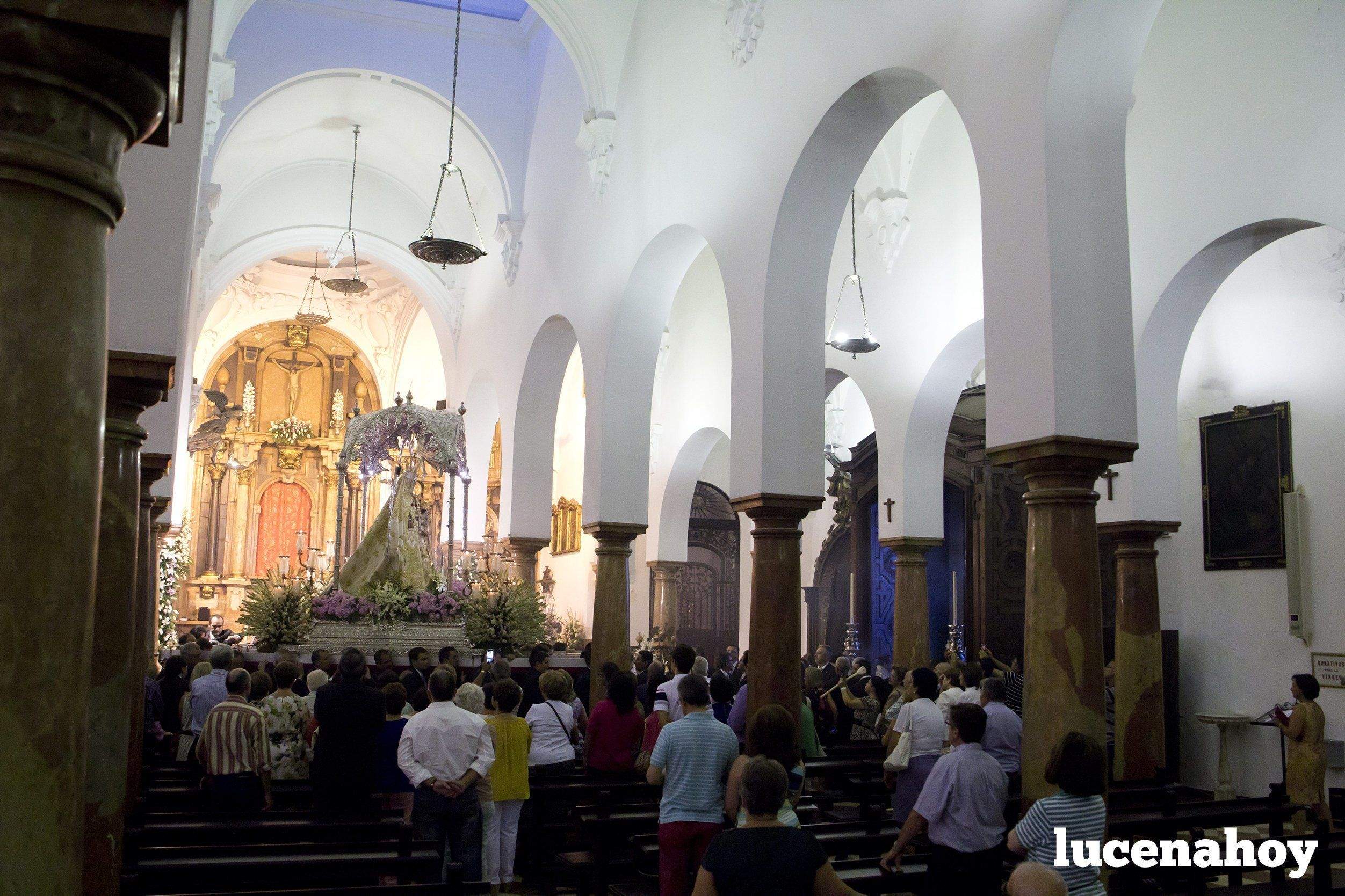 Galería de fotos: La Virgen de la Sierra, devoción por las calles de Cabra, por Jesús Jiménez 'Gitanito'