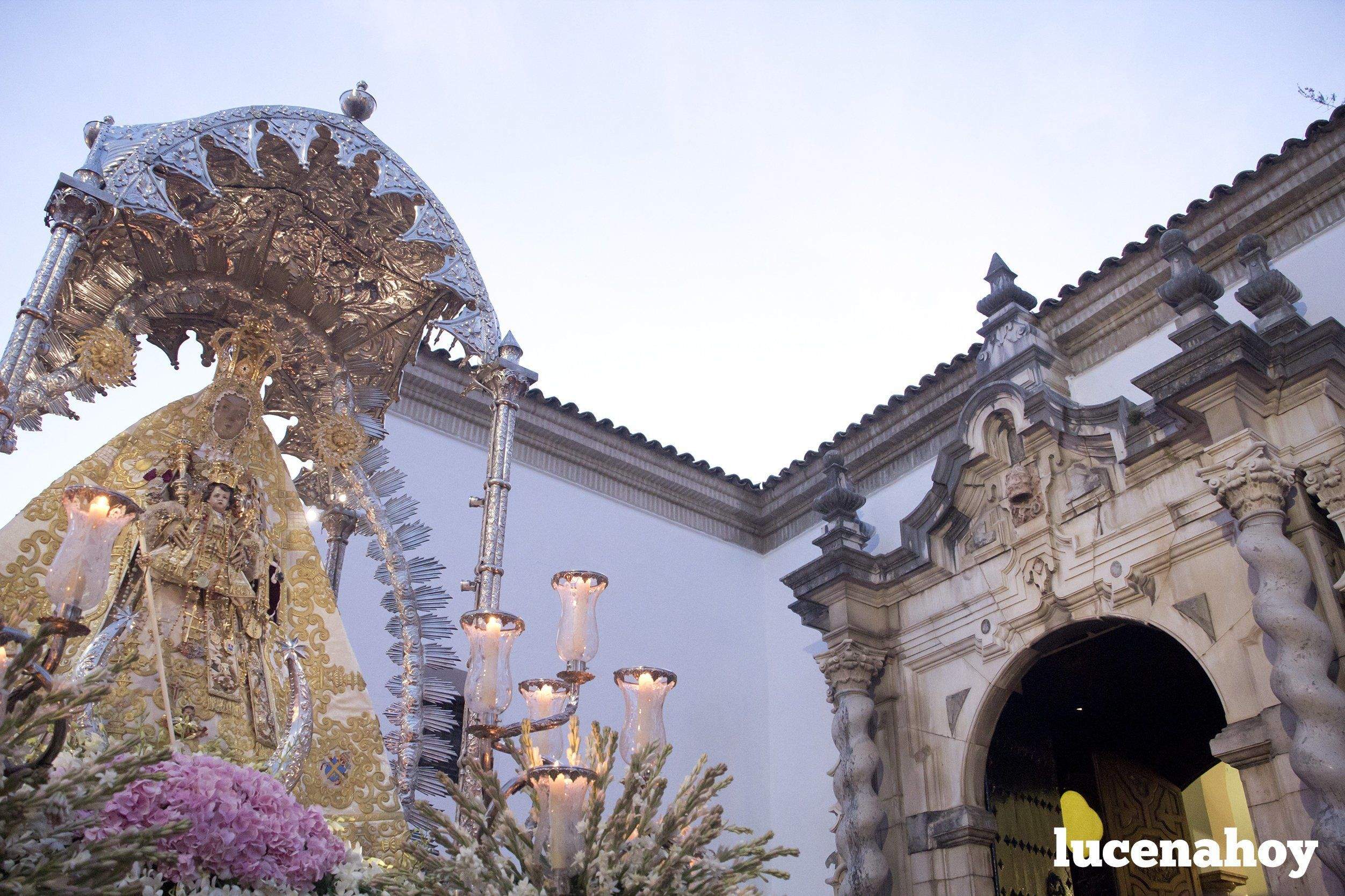 Galería de fotos: La Virgen de la Sierra, devoción por las calles de Cabra, por Jesús Jiménez 'Gitanito' Galería de fotos: La Virgen de la Sierra, devoción por las calles de Cabra, por Jesús Jiménez 'Gitanito'
