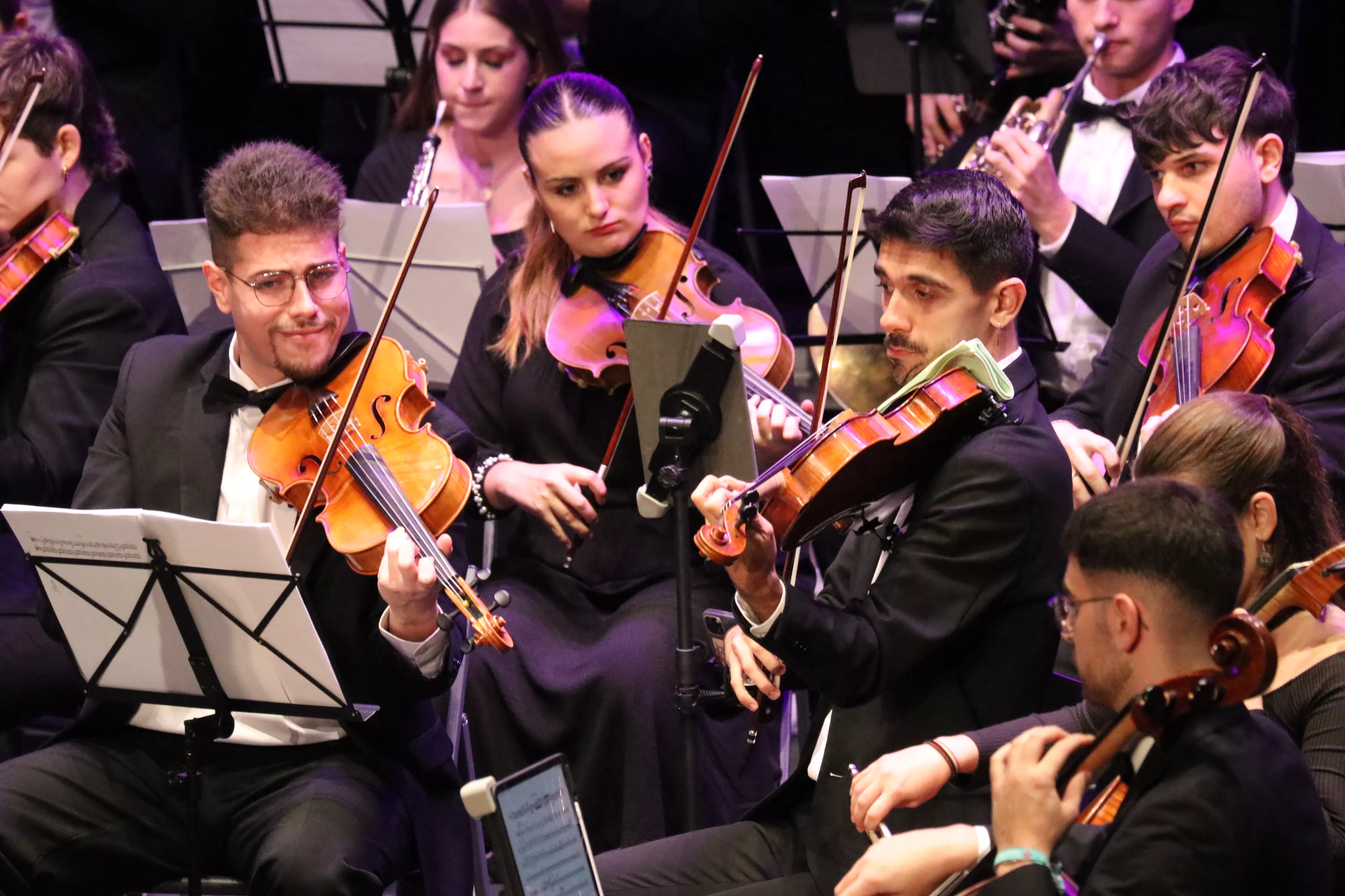 Concierto extraordinario “La Novena Sinfonía de Beethoven” en el Auditorio Municipal "Manuel Lara Cantizani" Concierto extraordinario “La Novena Sinfonía de Beethoven” en el Auditorio Municipal "Manuel Lara Cantizani"