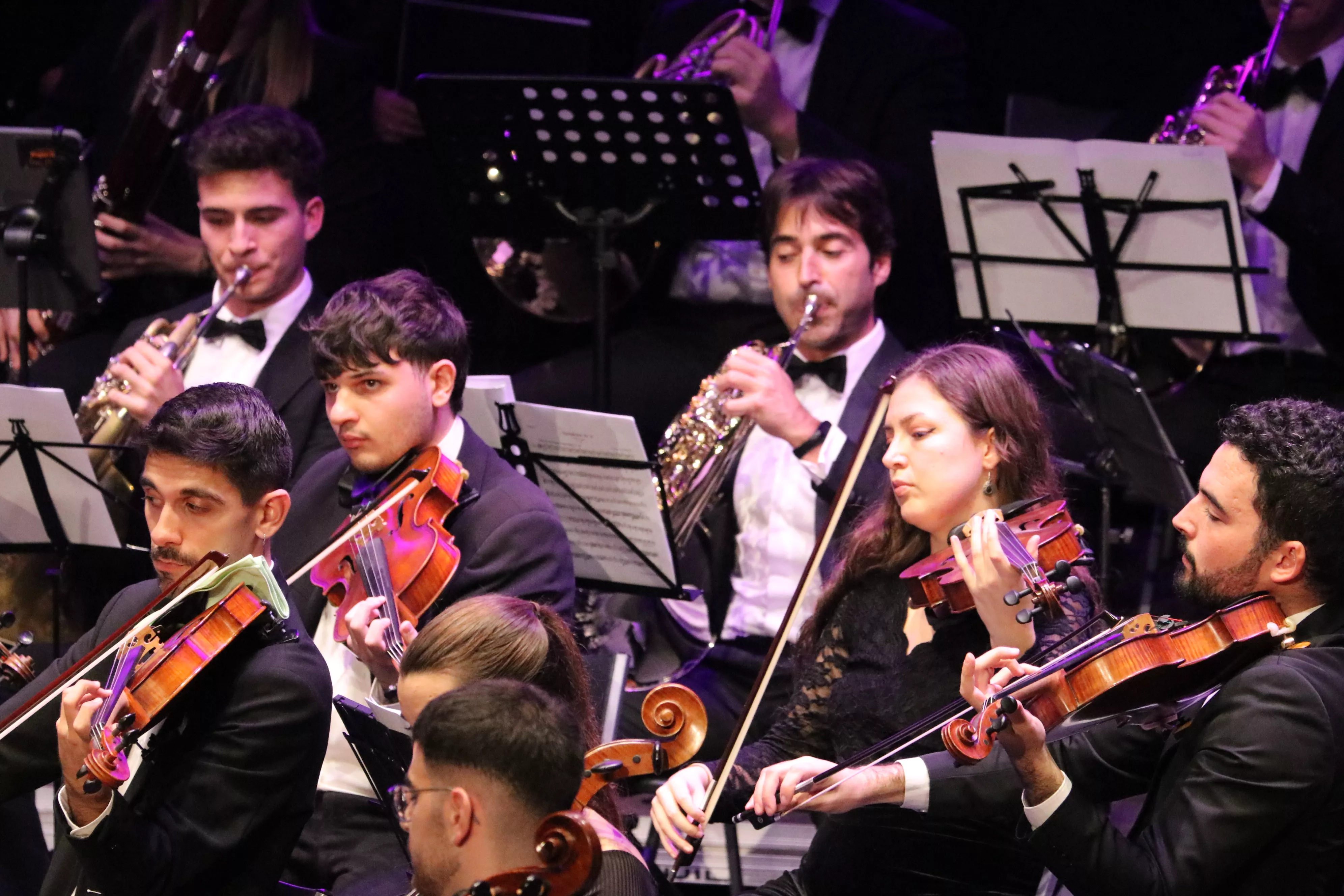 Concierto extraordinario “La Novena Sinfonía de Beethoven” en el Auditorio Municipal "Manuel Lara Cantizani" Concierto extraordinario “La Novena Sinfonía de Beethoven” en el Auditorio Municipal "Manuel Lara Cantizani"