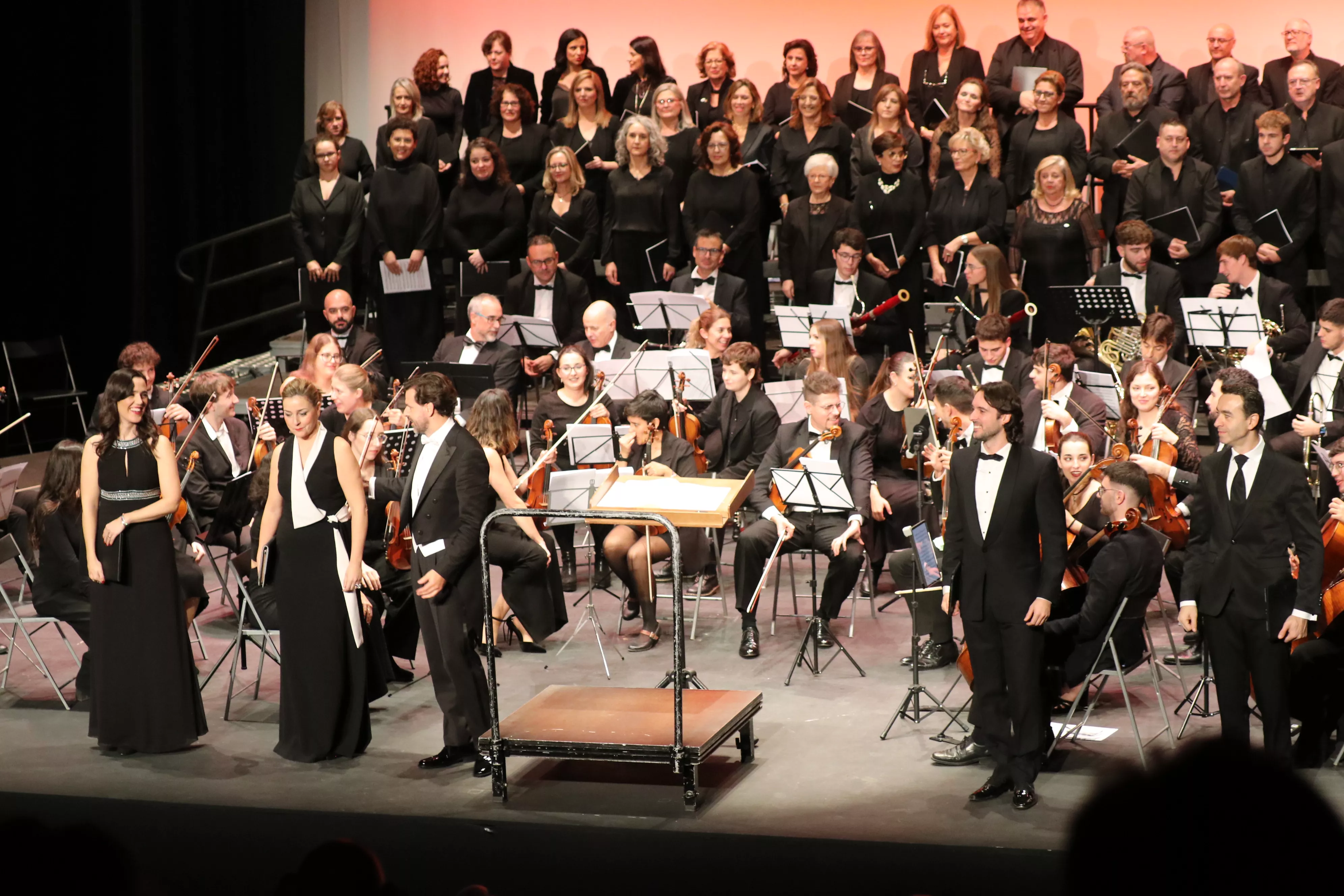 Concierto extraordinario “La Novena Sinfonía de Beethoven” en el Auditorio Municipal "Manuel Lara Cantizani" Concierto extraordinario “La Novena Sinfonía de Beethoven” en el Auditorio Municipal "Manuel Lara Cantizani"