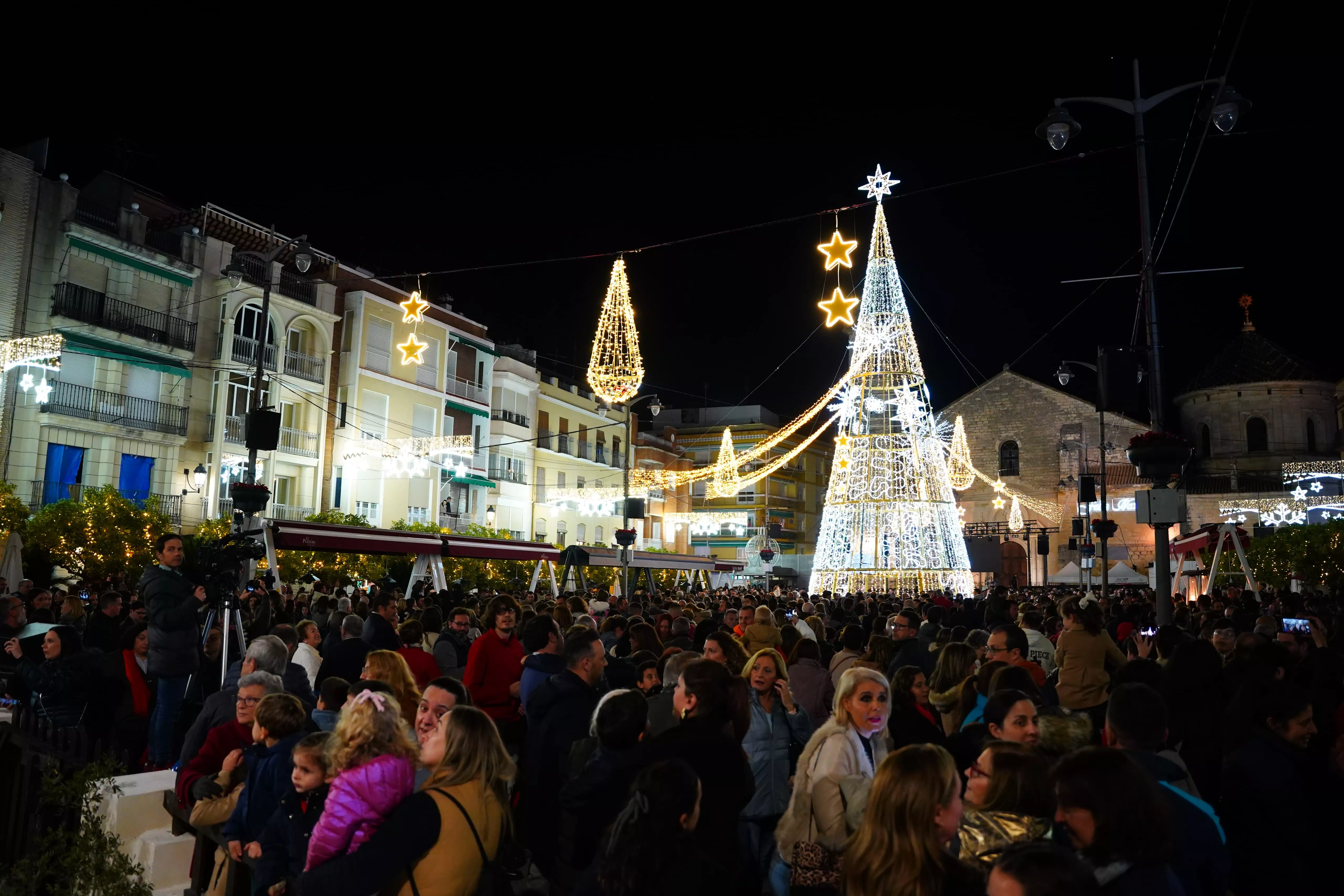 Las primeras imágenes del encendido del alumbrado especial de Navidad5 Las primeras imágenes del encendido del alumbrado especial de Navidad5