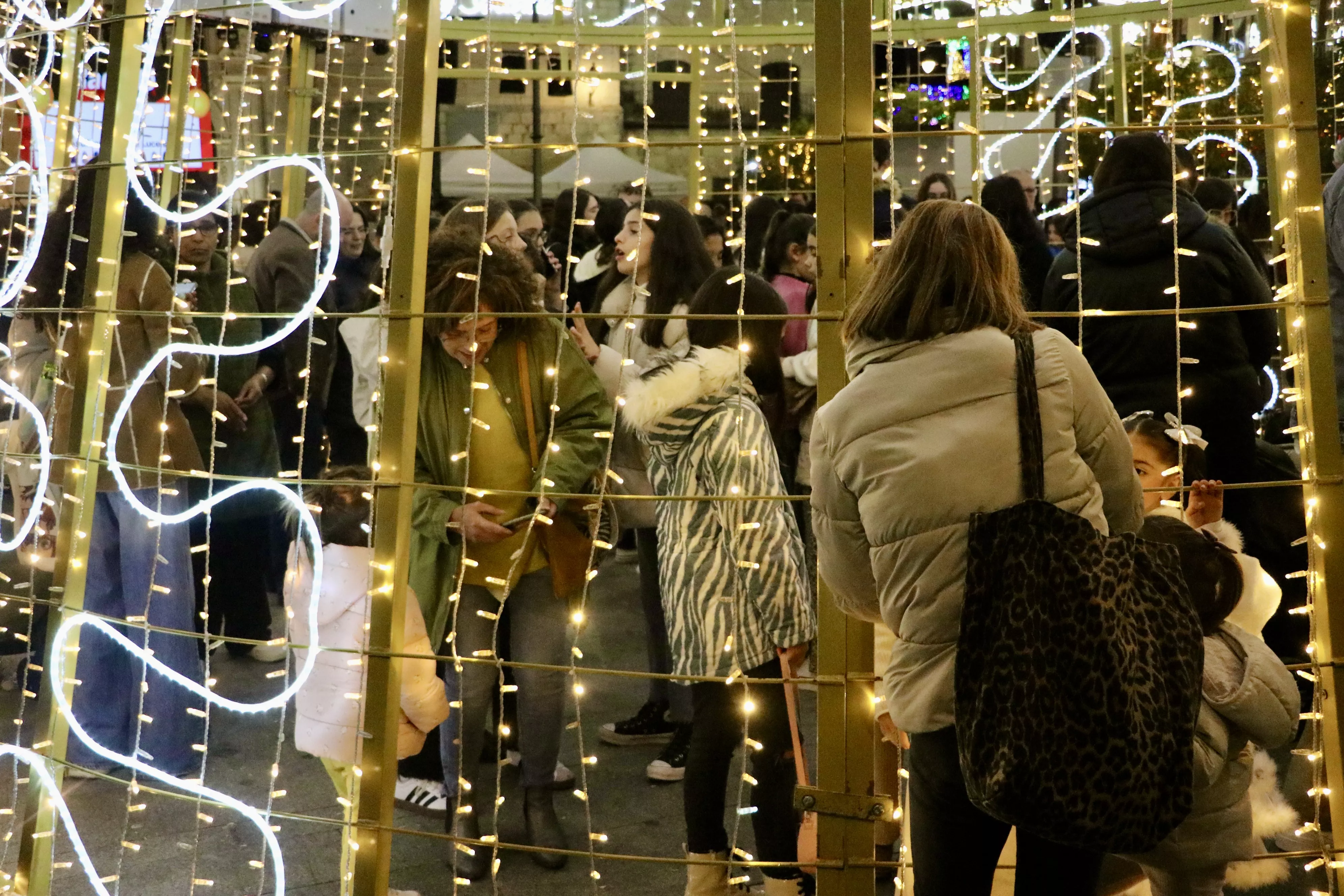 Las primeras imágenes del encendido del alumbrado especial de Navidad Las primeras imágenes del encendido del alumbrado especial de Navidad