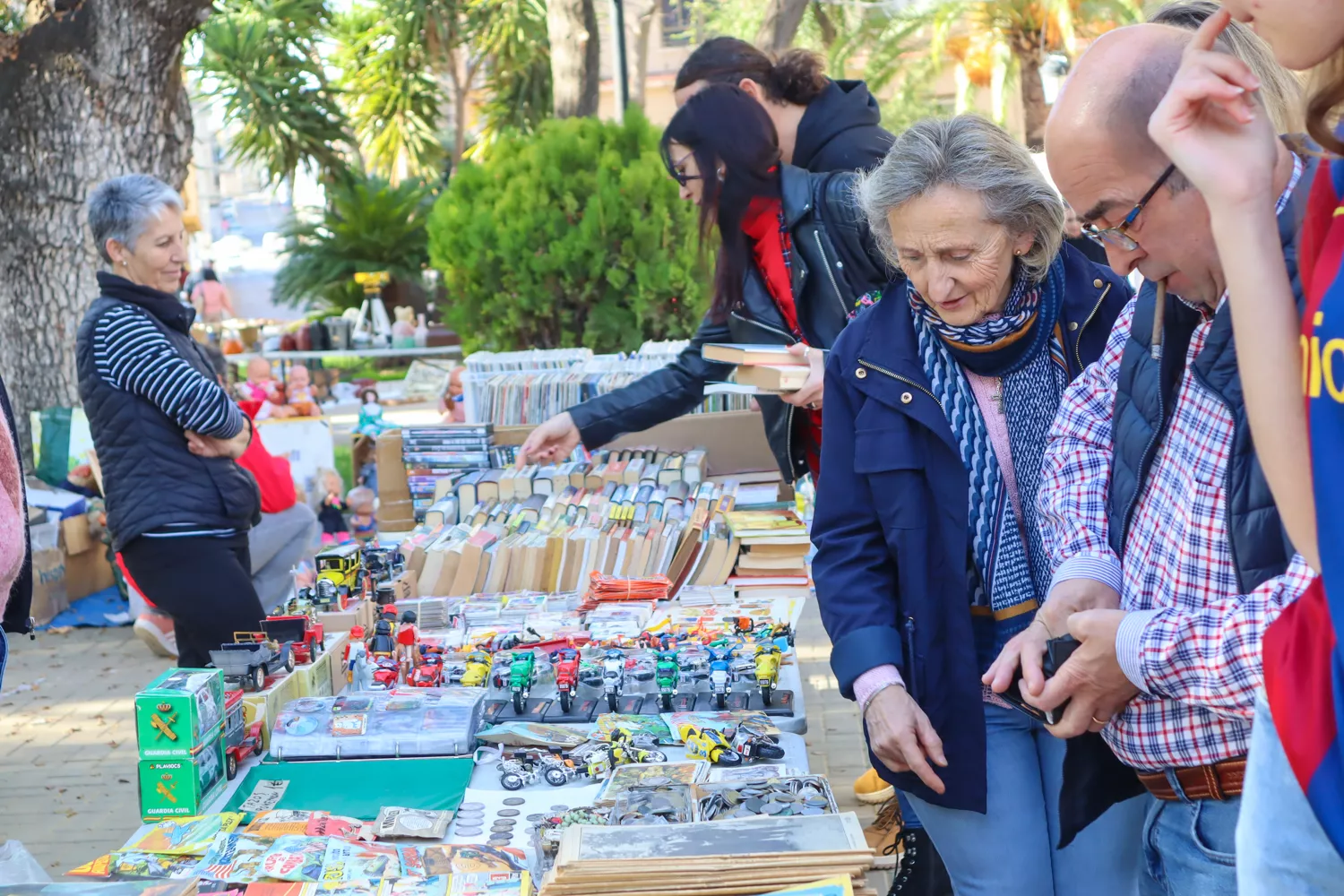 Mercado de antigüedades Lucena 7 Mercado de antigüedades Lucena 7