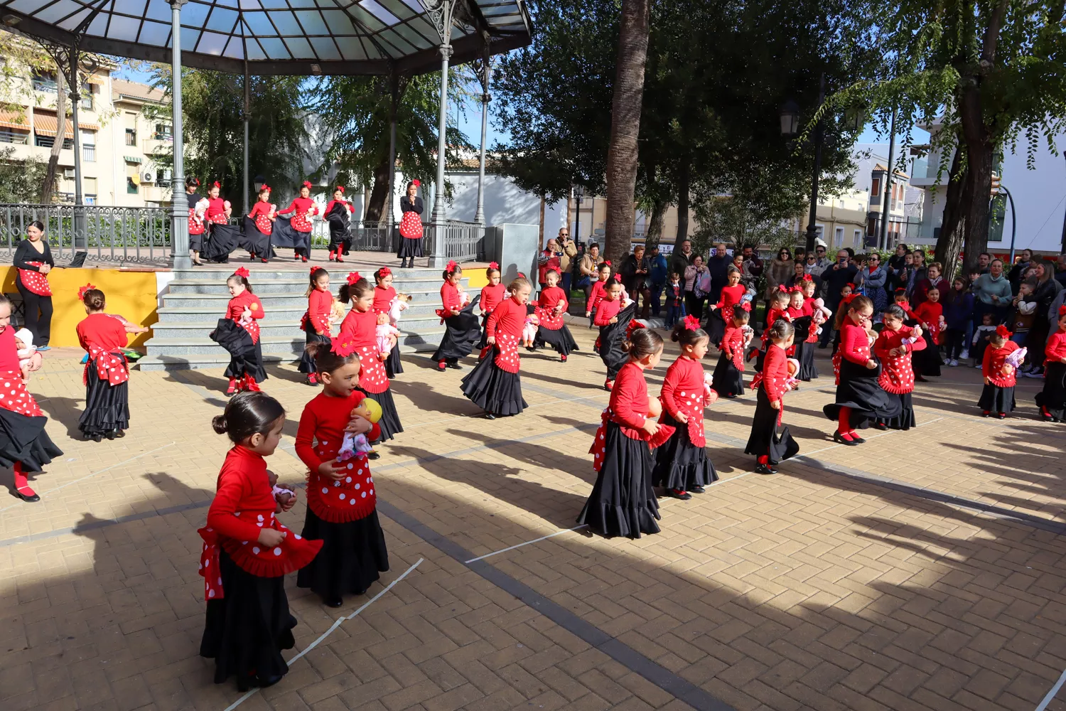 Exhibición de baile de villancicos flamencos de la academia Araceli Hidalgo 10 Exhibición de baile de villancicos flamencos de la academia Araceli Hidalgo 10