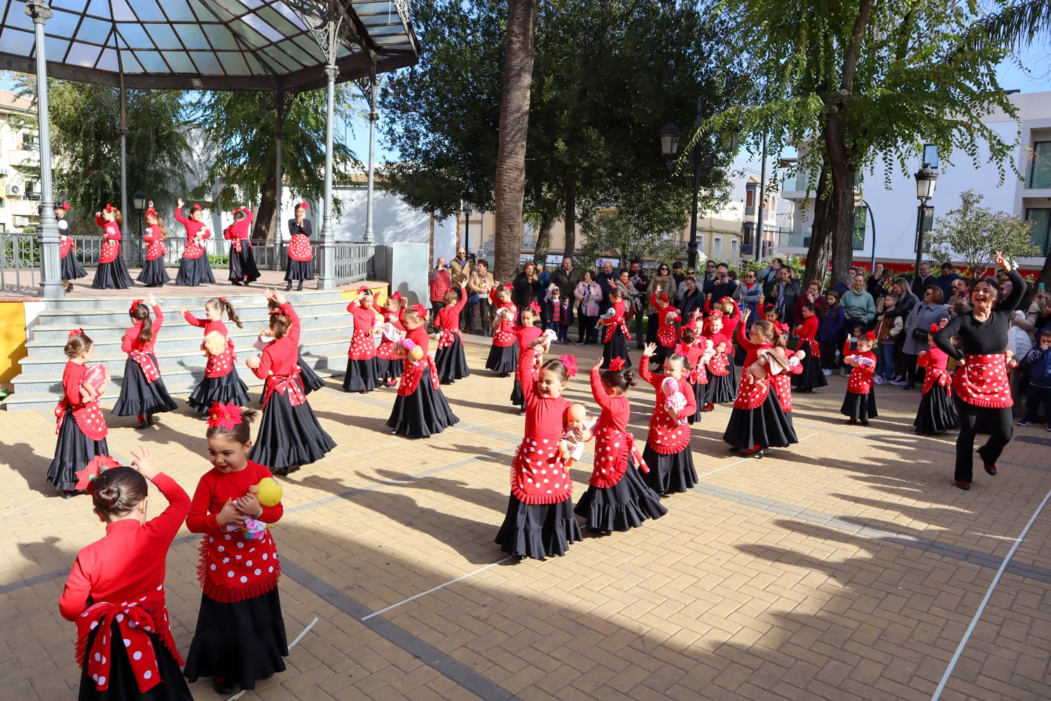 Exhibición de baile de villancicos flamencos de la academia Araceli Hidalgo 19 Exhibición de baile de villancicos flamencos de la academia Araceli Hidalgo 19