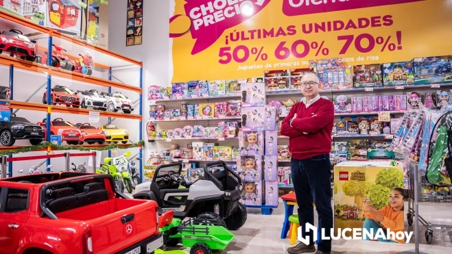 Vicente Briones, gerente de Toy Planet Lucena Vicente Briones, gerente de Toy Planet Lucena