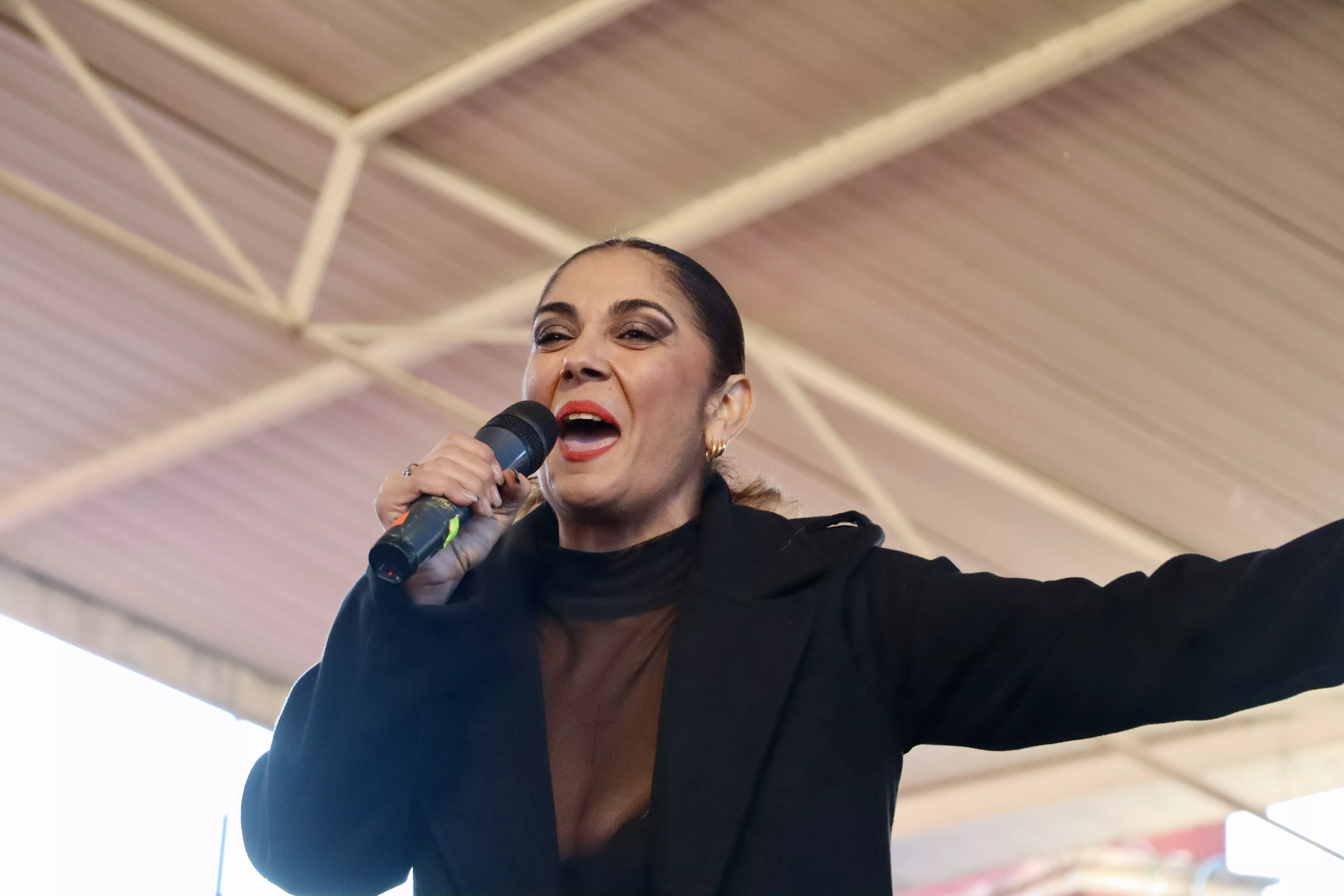 Zambomba flamenca "Así canta Jerez" en Lucena 2024