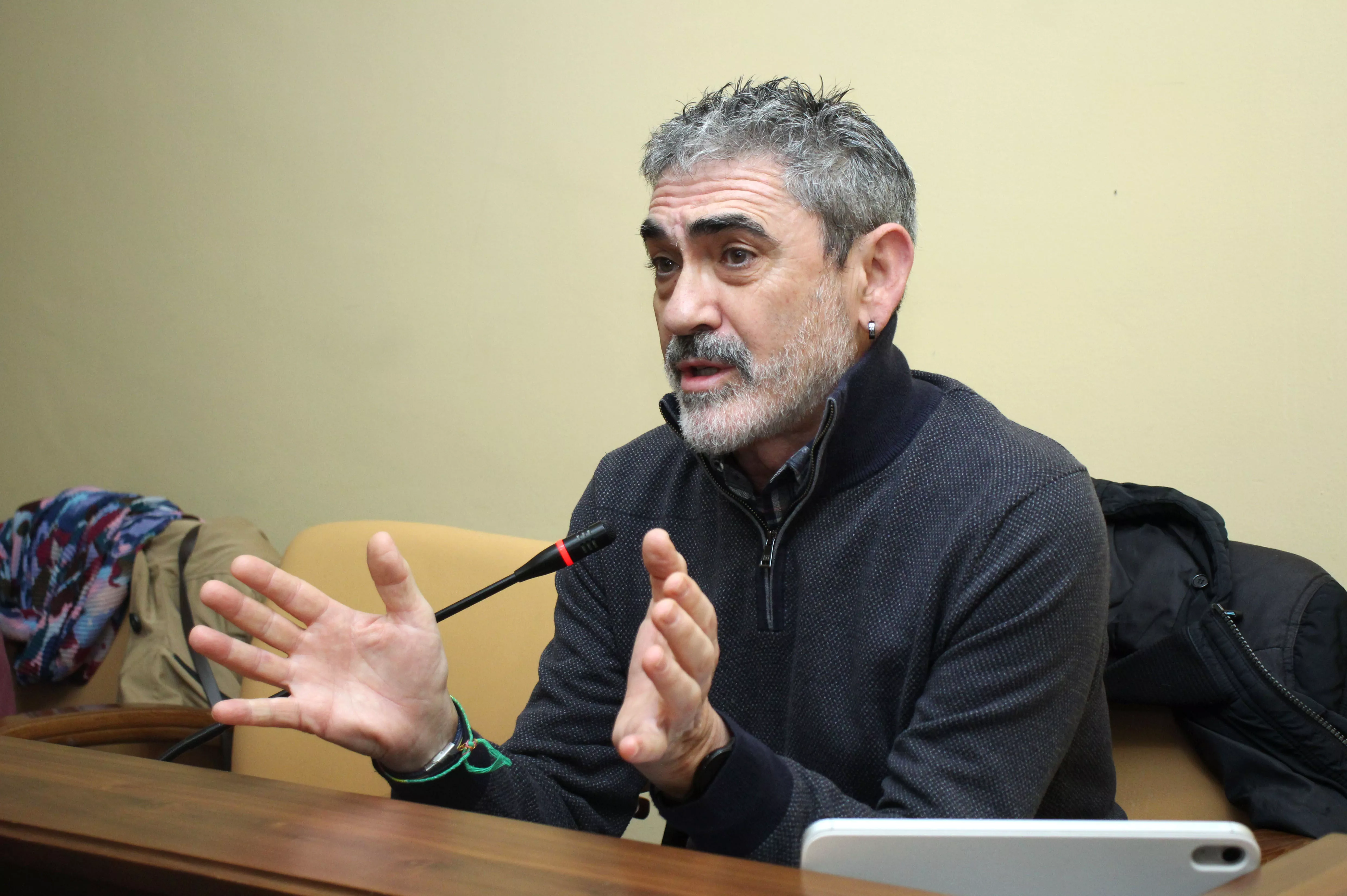 Miguel Villa durante una intervención en el pleno de hoy