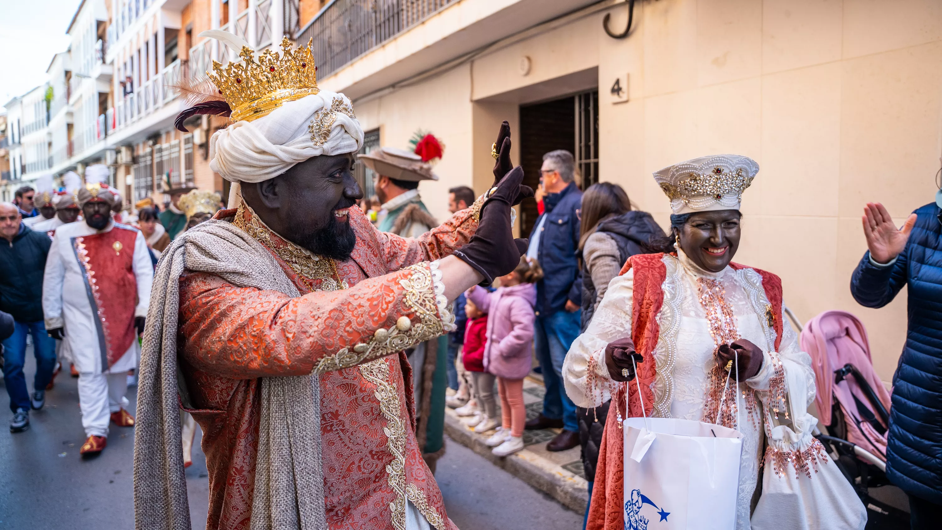 Los Reyes Magos ya están en Lucena: Visita a Amara Los Reyes Magos ya están en Lucena: Visita a Amara