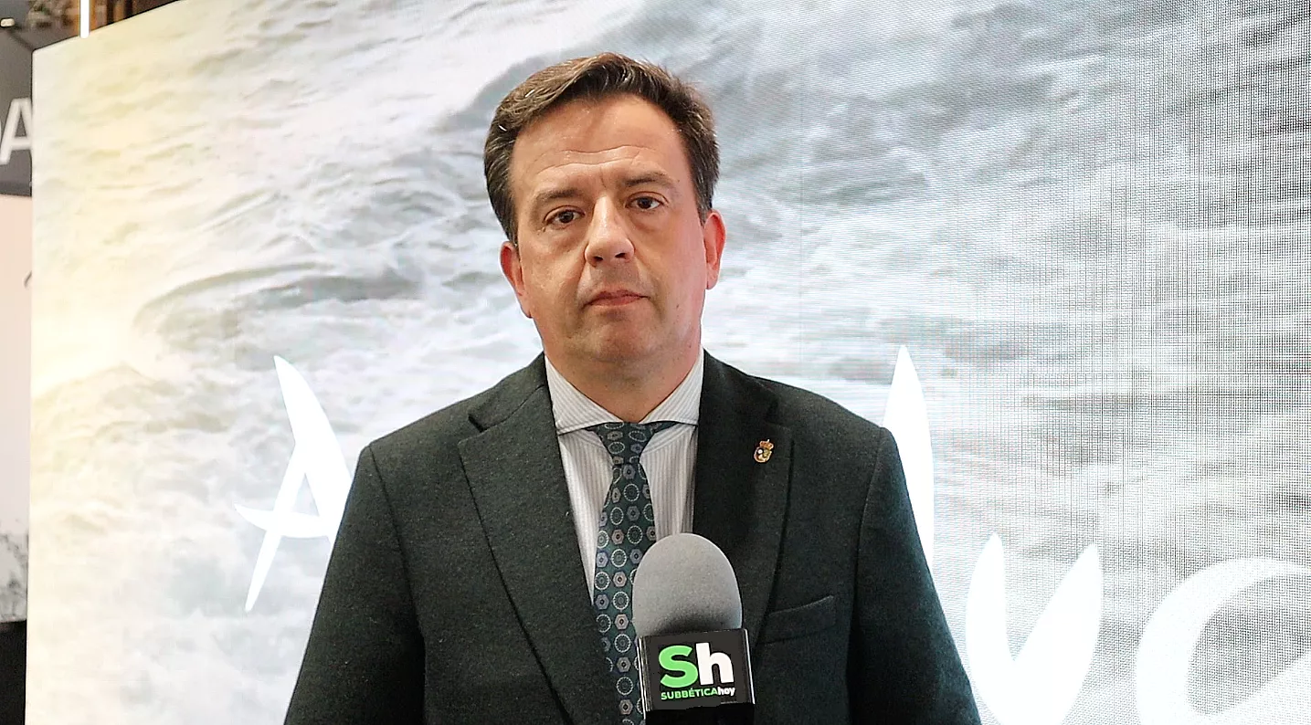 Aurelio Fernández, alcalde de Lucena, ayer en FITUR