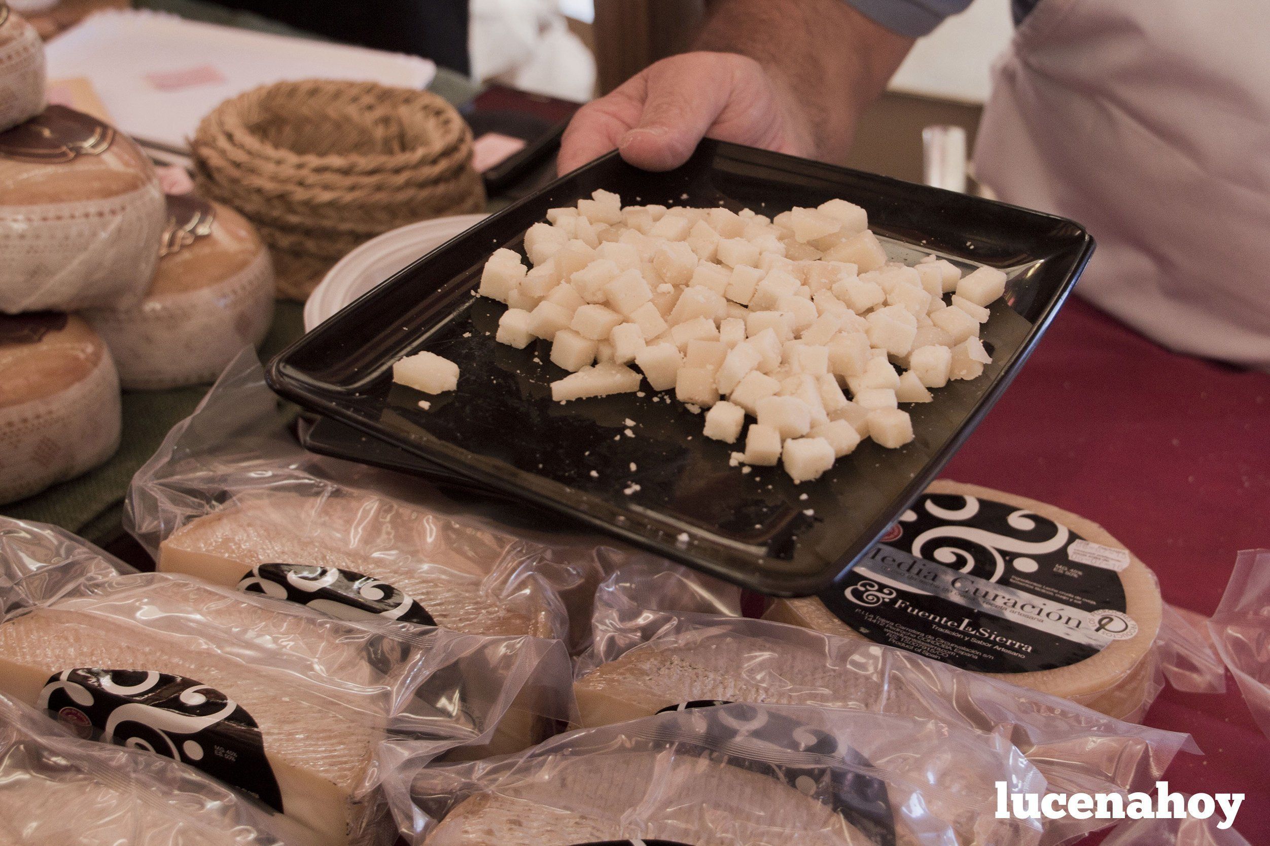 Galería: Una incursión en la Subbética: Feria del Queso de Zuheros Galería: Una incursión en la Subbética: Feria del Queso de Zuheros