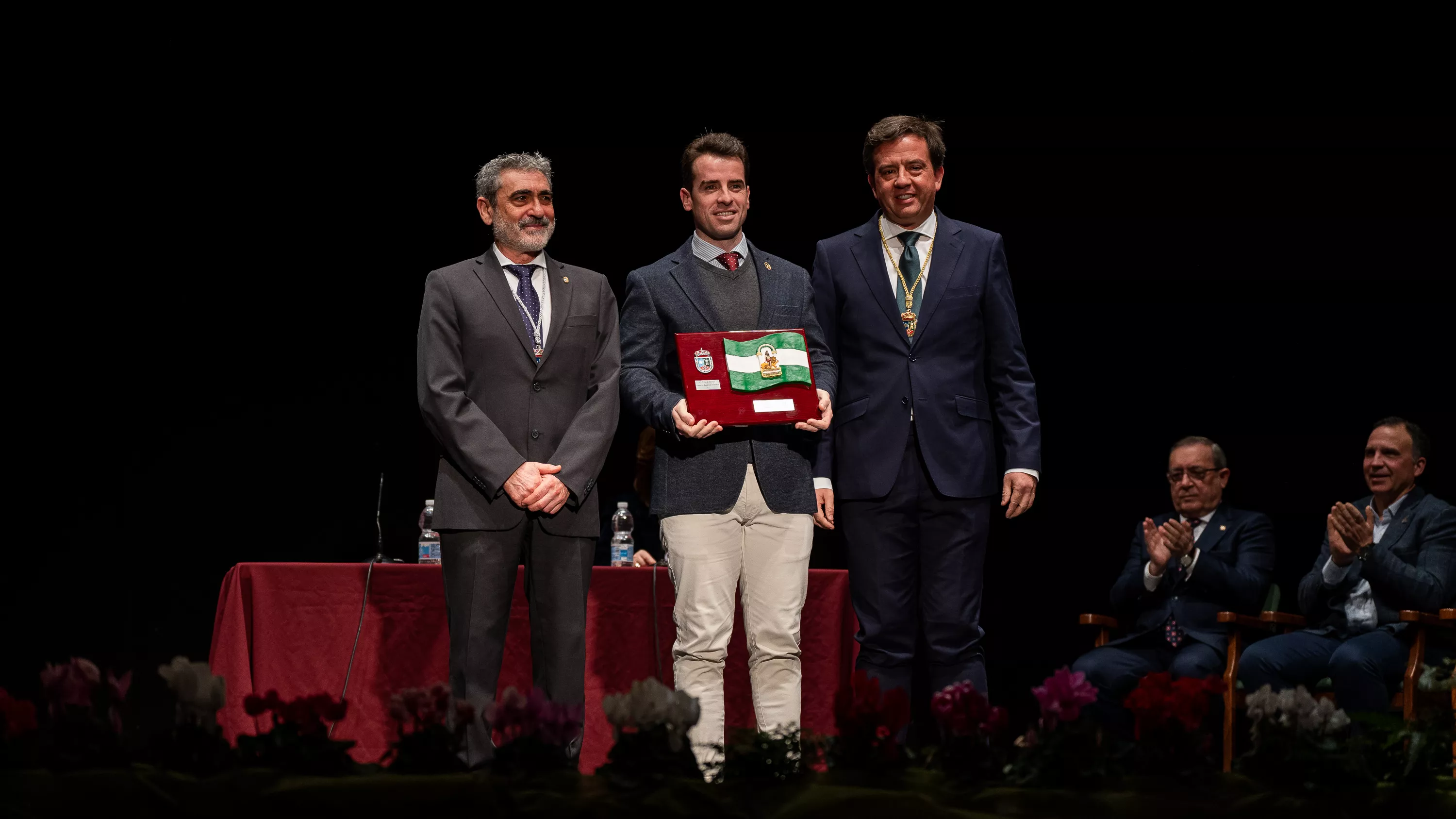 28F Entrega de Banderas 2025 (29)