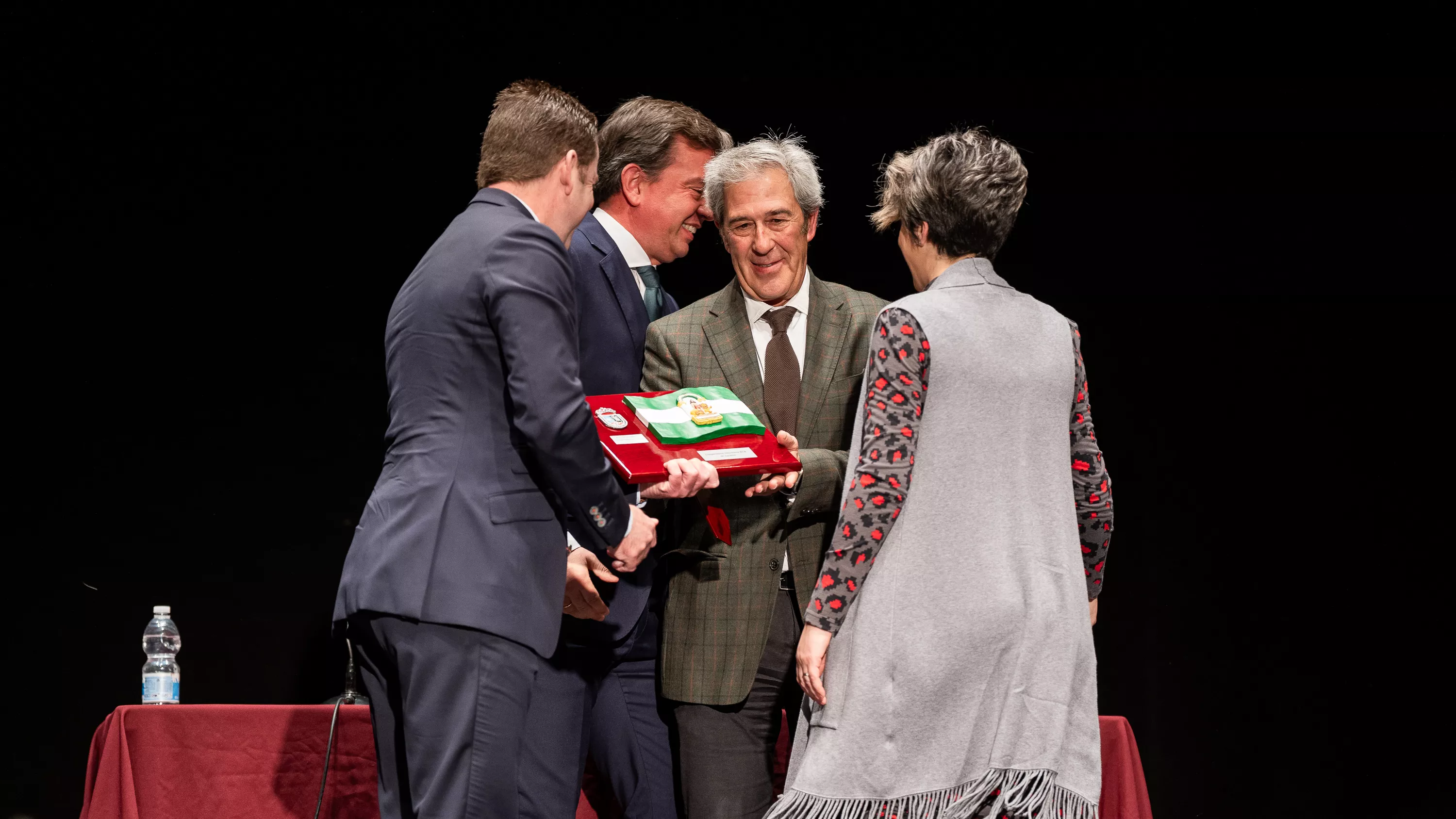 28F Entrega de Banderas 2025 (44)