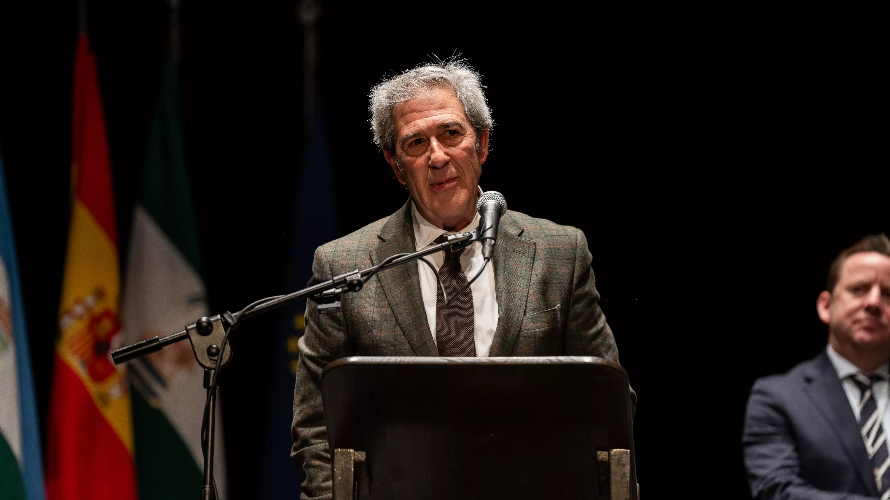 28F Entrega de Banderas 2025 (46)