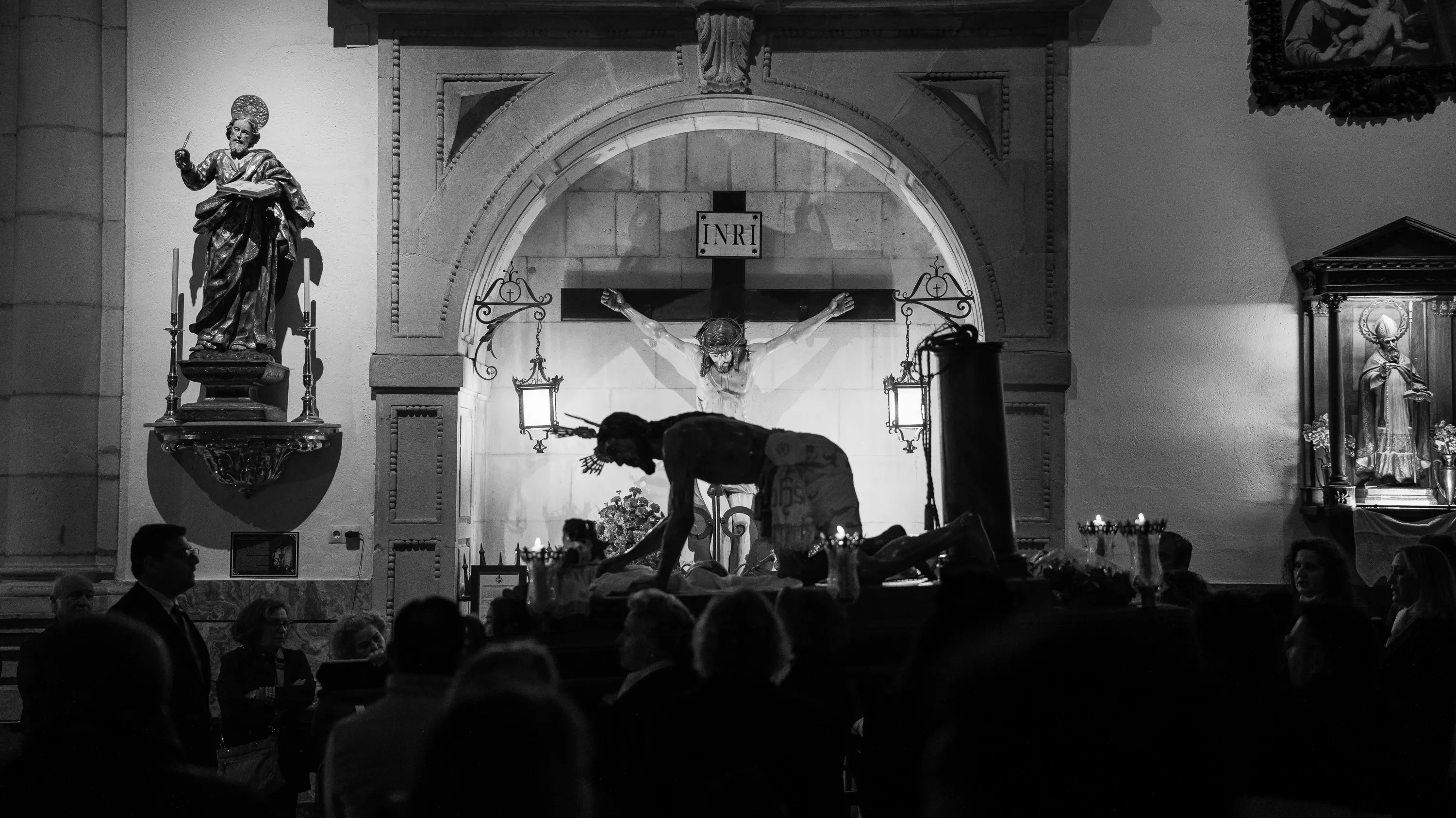 Cuaresma 2025   ViaCrucis Humillación (13)
