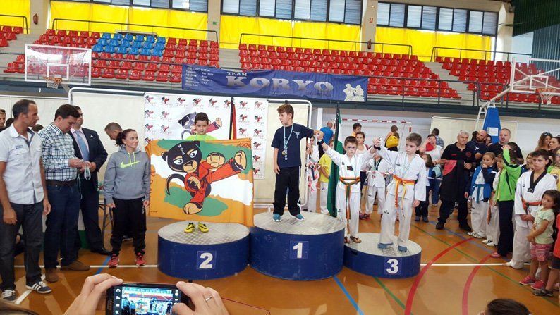 Galería: Copa Federación de Taekwondo en el Pabellón de Lucena