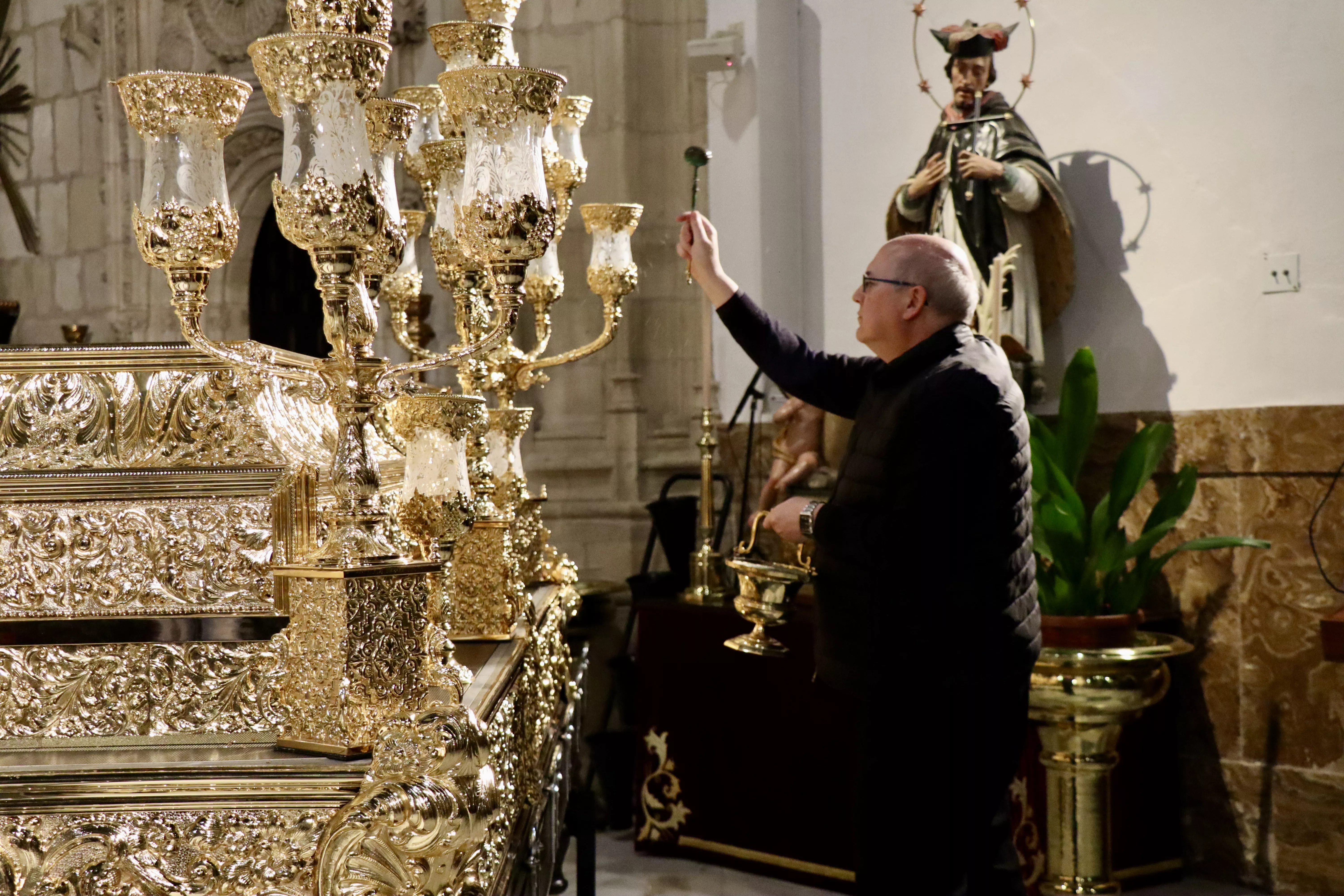 Presentación de la remodelación del trono del Stmo. Cristo de la Humillación